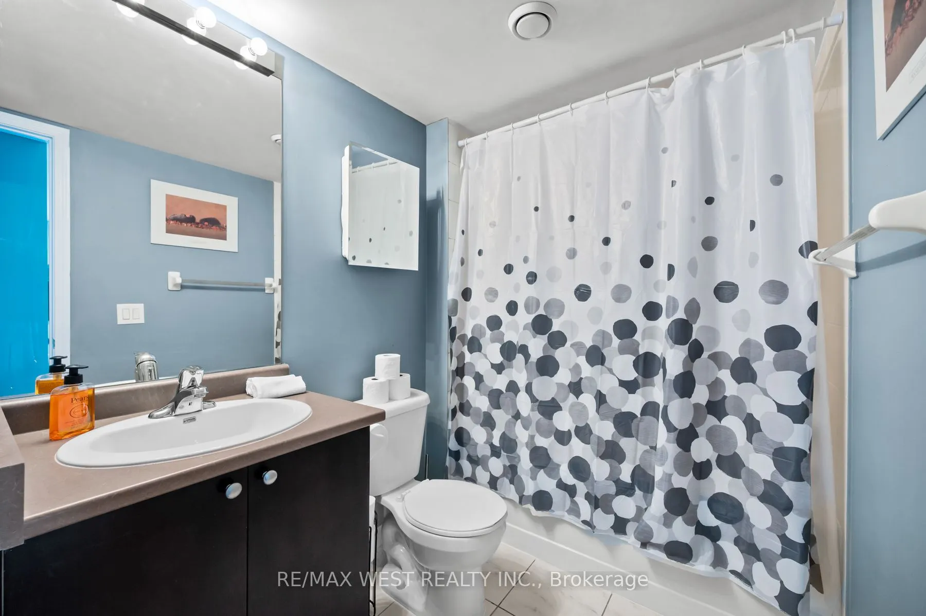 88 Grangeway Avenue, #803