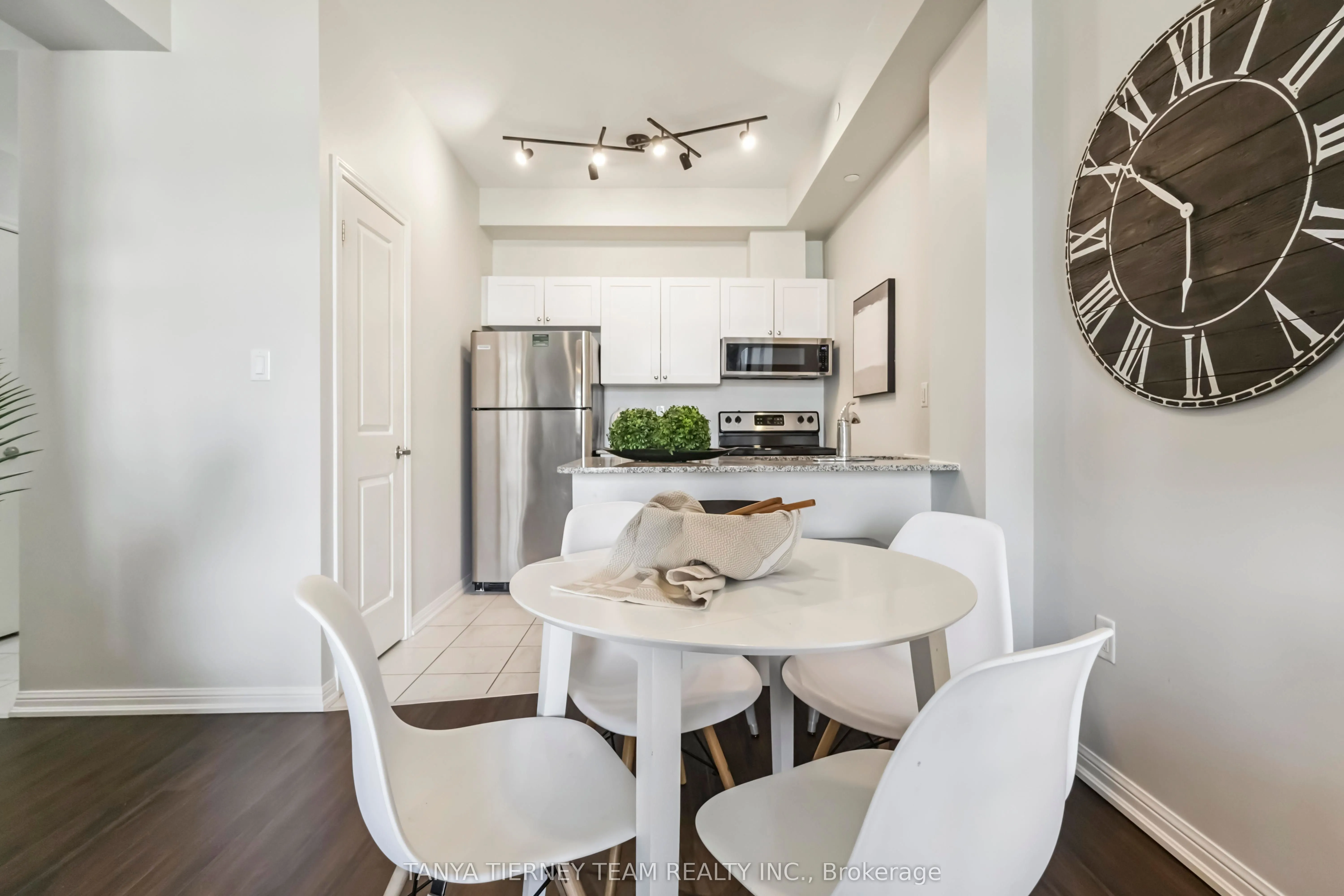 84 Aspen Springs Drive, #404