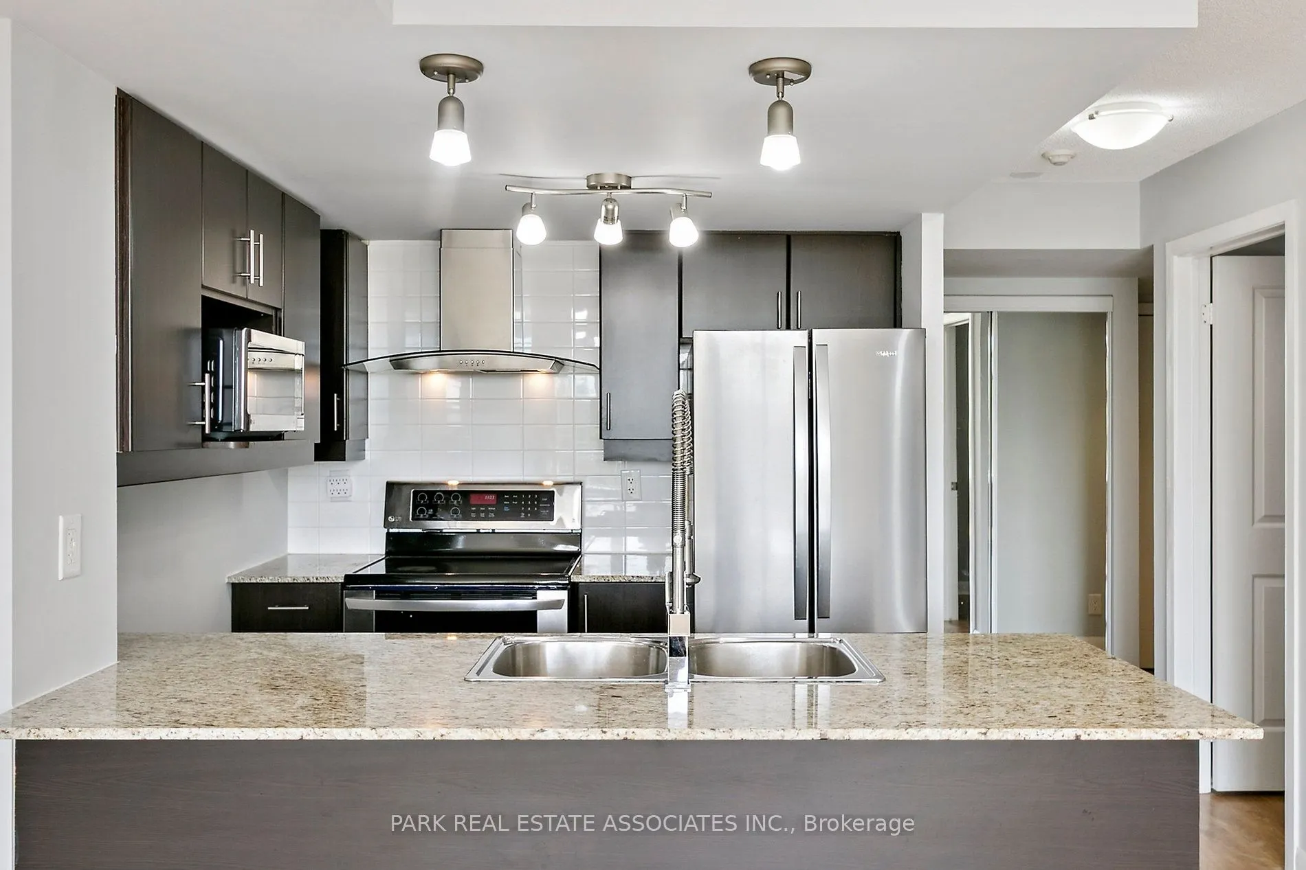 190 Borough Drive, #15