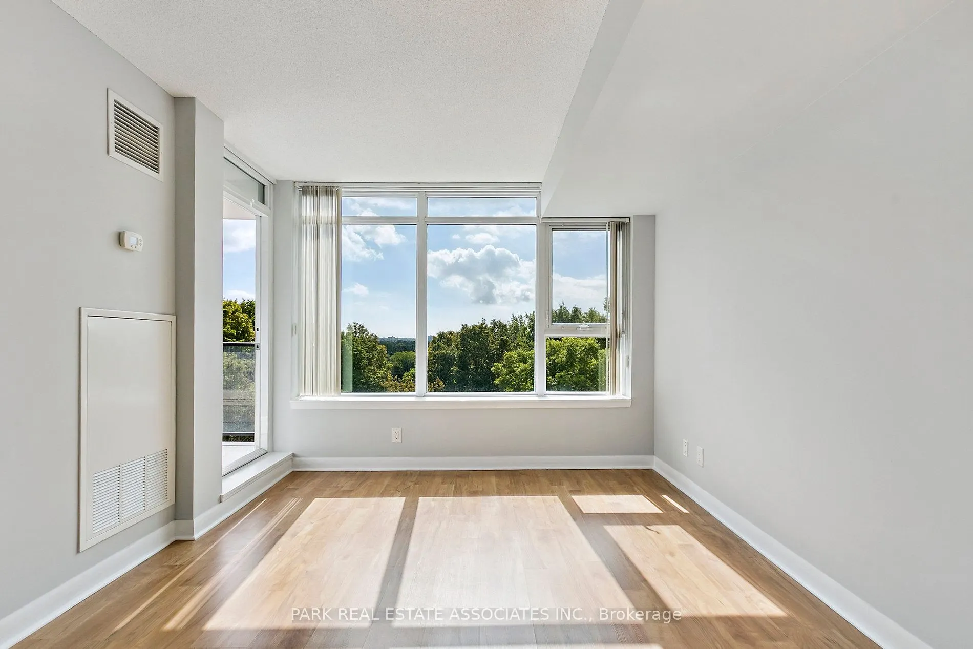 190 Borough Drive, #15