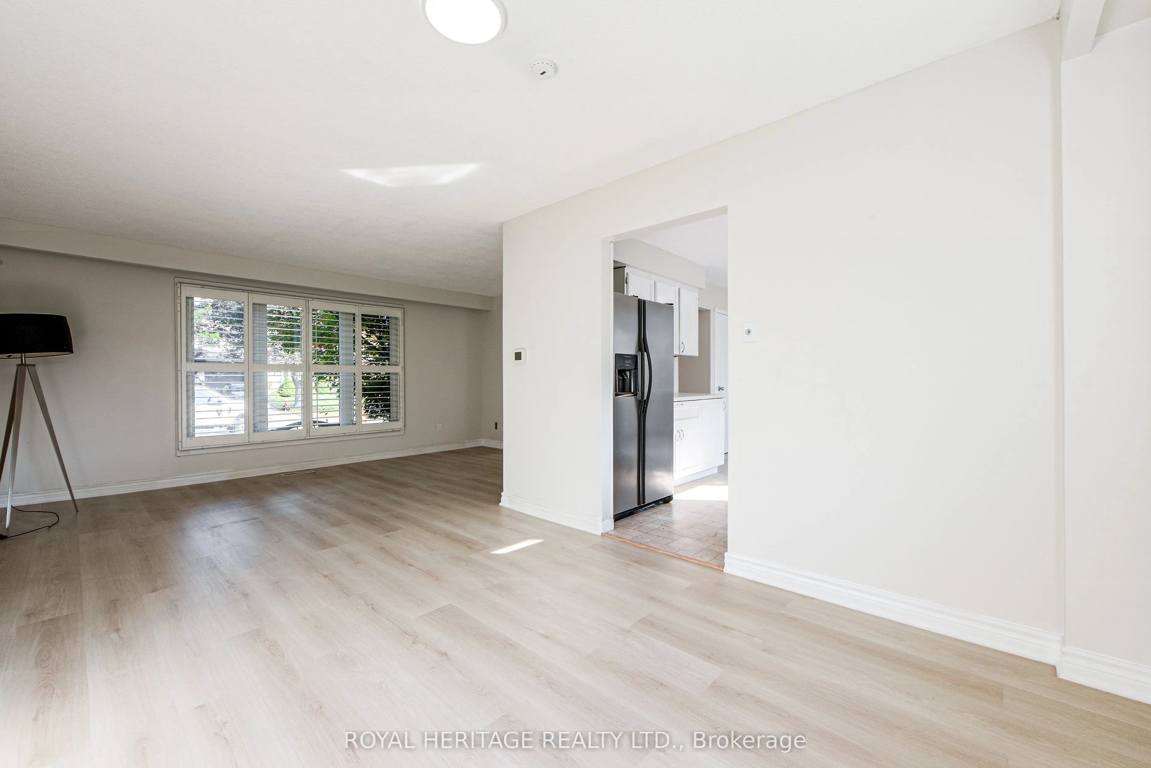 586 Creekview Circle