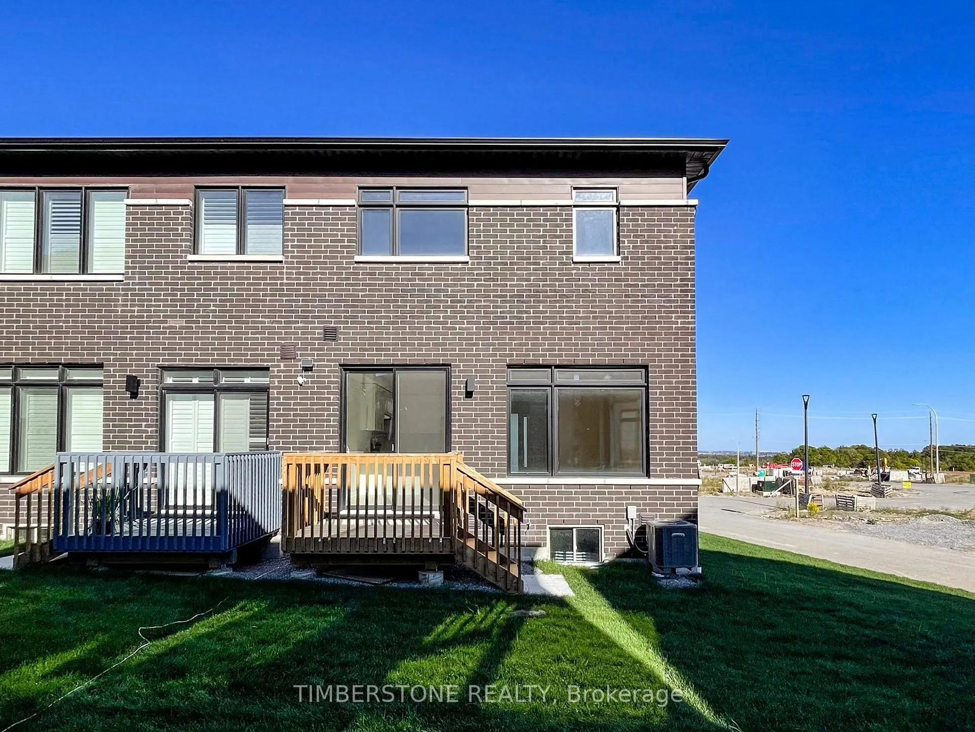 1014 Valhalla Terrace