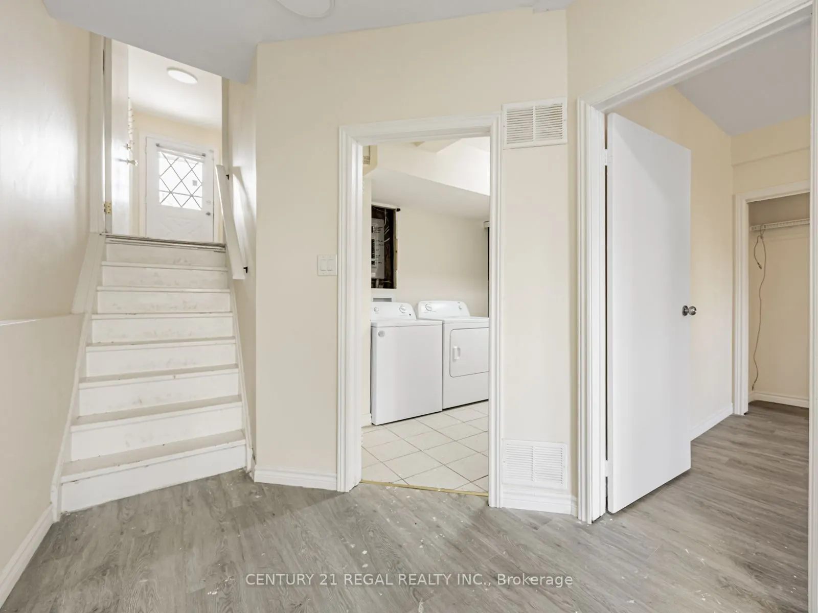 81 Nabob Crescent