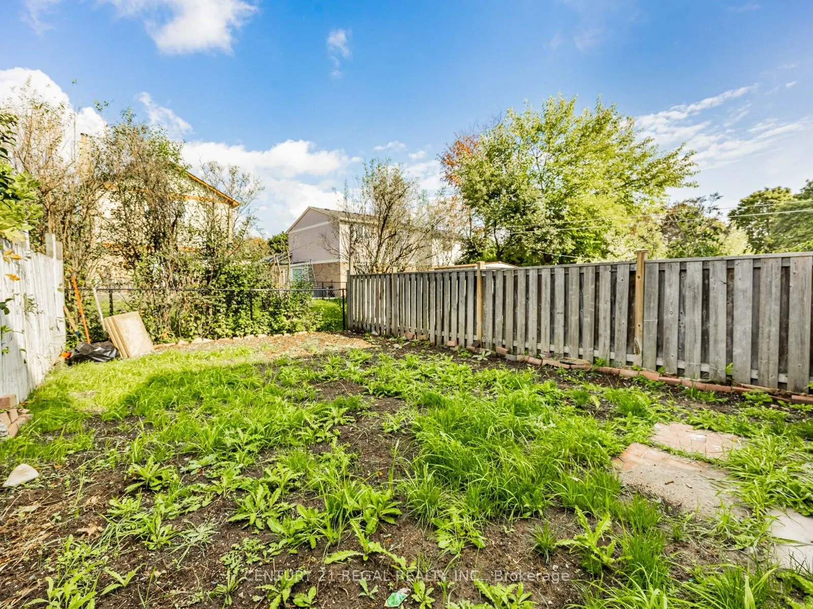 81 Nabob Crescent