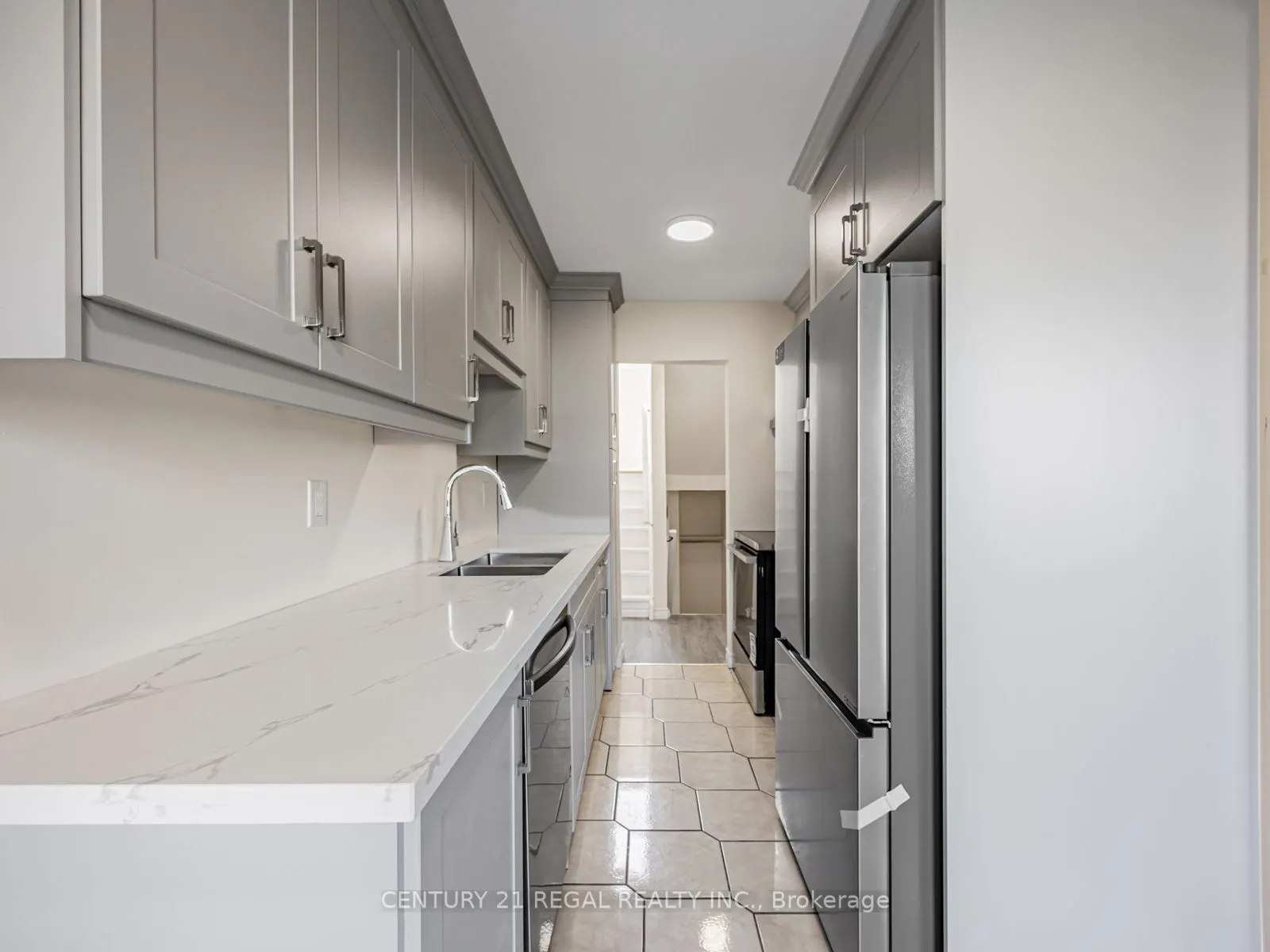 81 Nabob Crescent