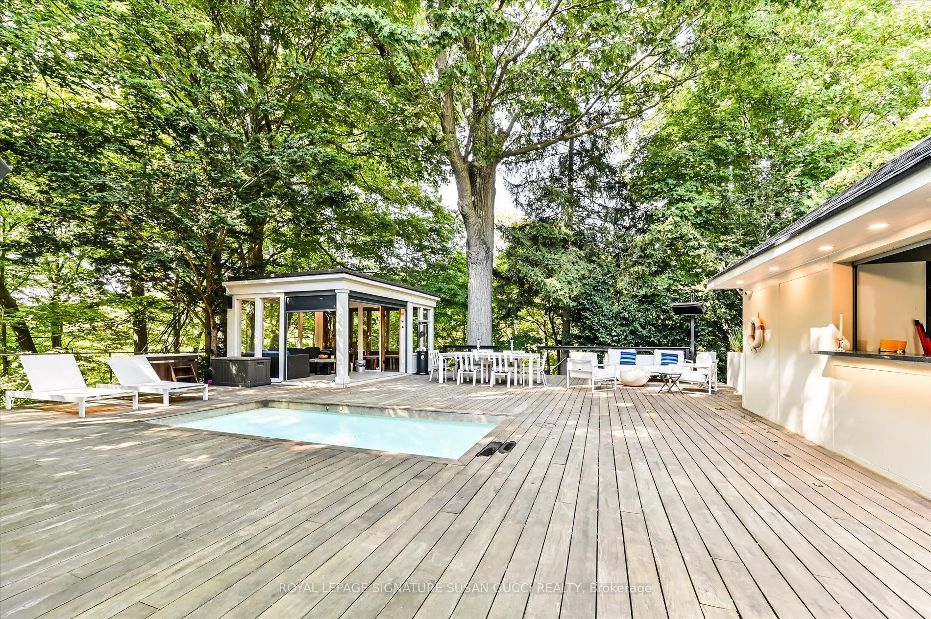 34 Glenwood Crescent