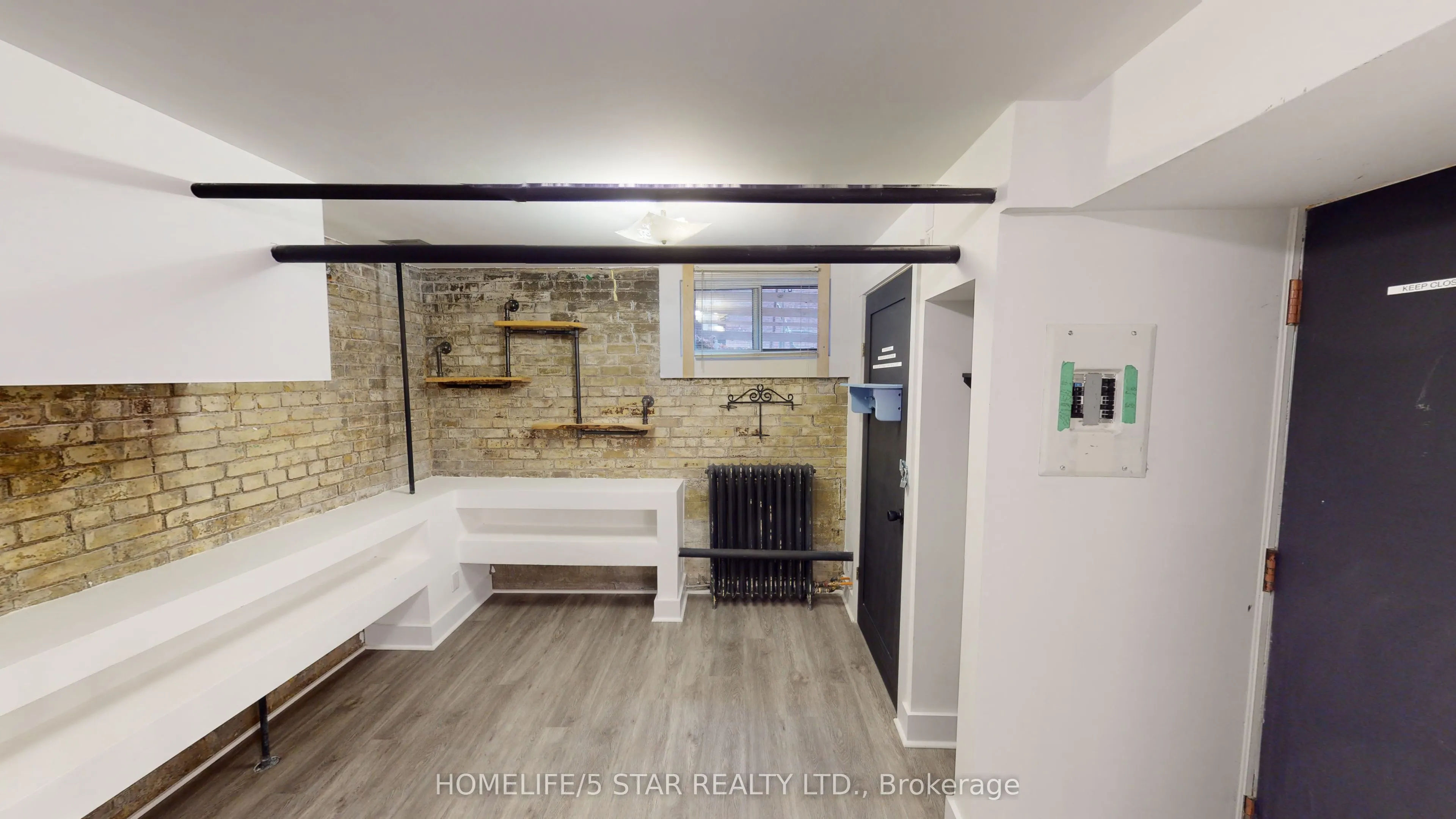 1152 Gerrard Street E, #Unit 205