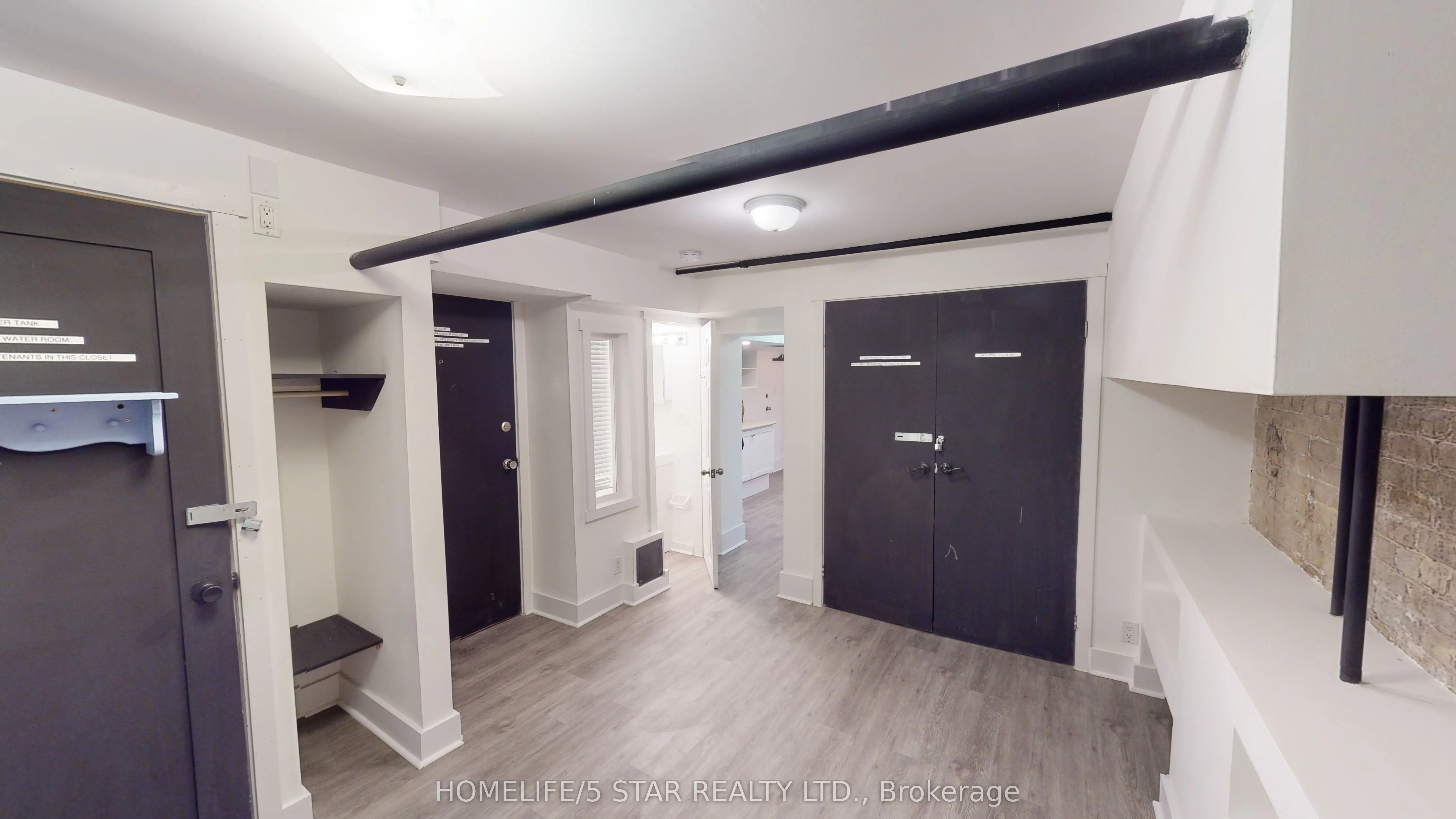 1152 Gerrard Street E, #Unit 205