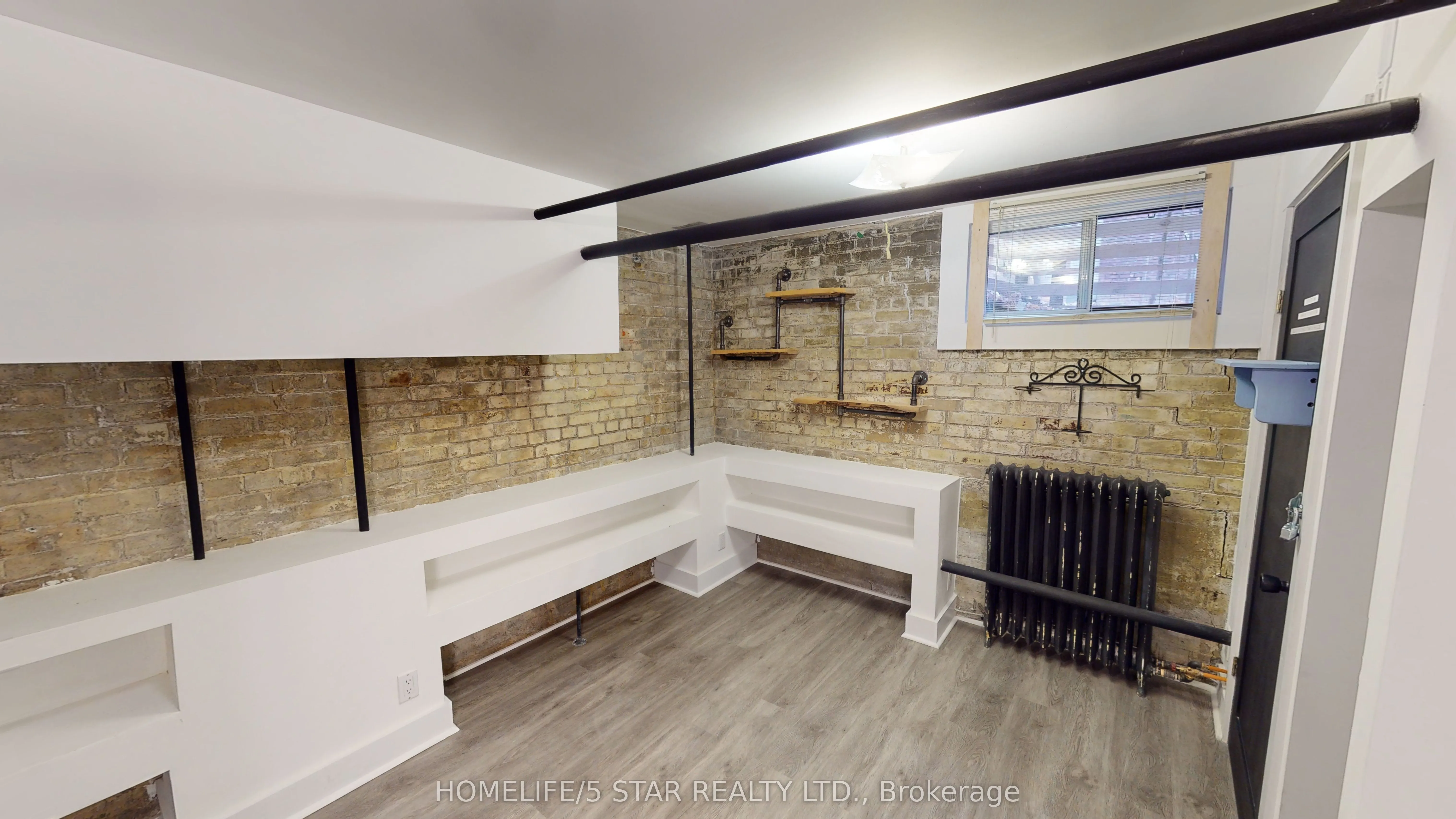 1152 Gerrard Street E, #Unit 205