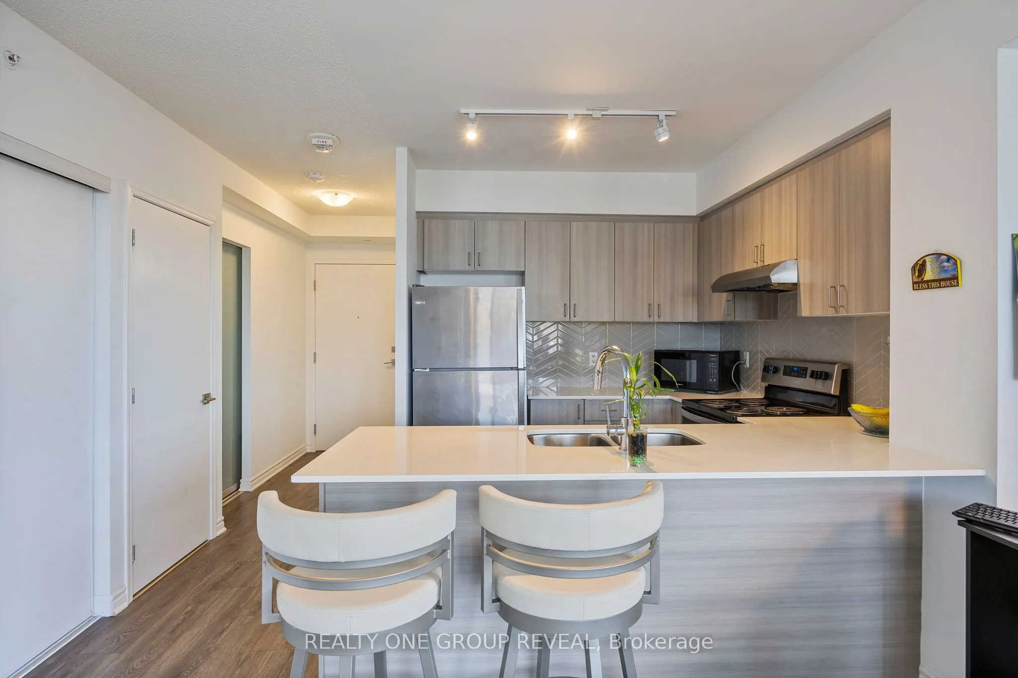 1 Falaise Road, #313