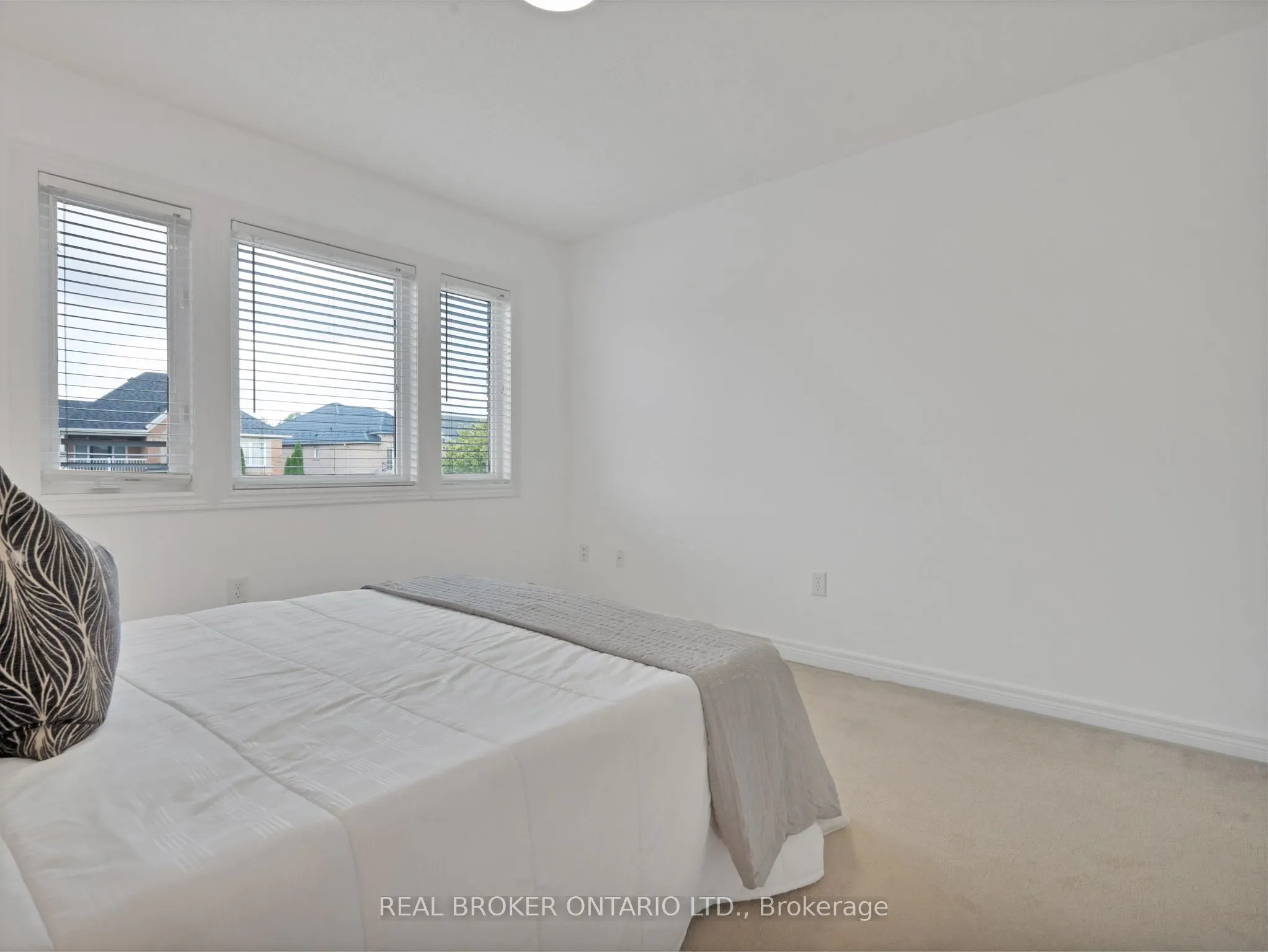 462 Staines Road