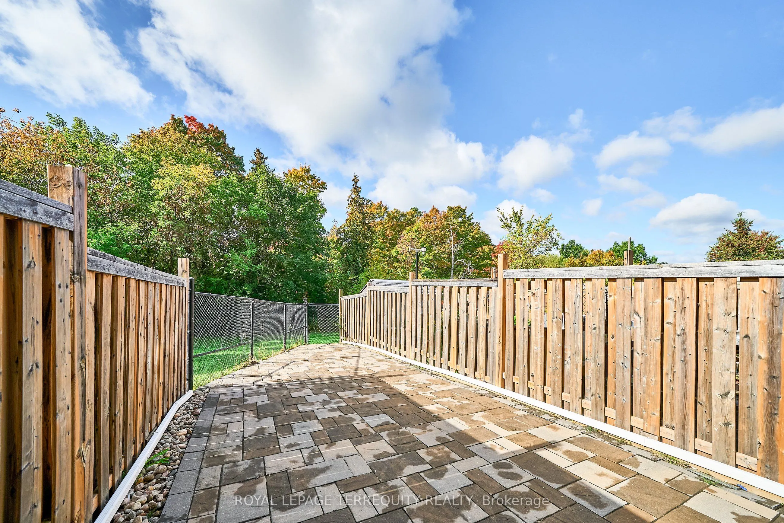 301 Strouds Lane, #5