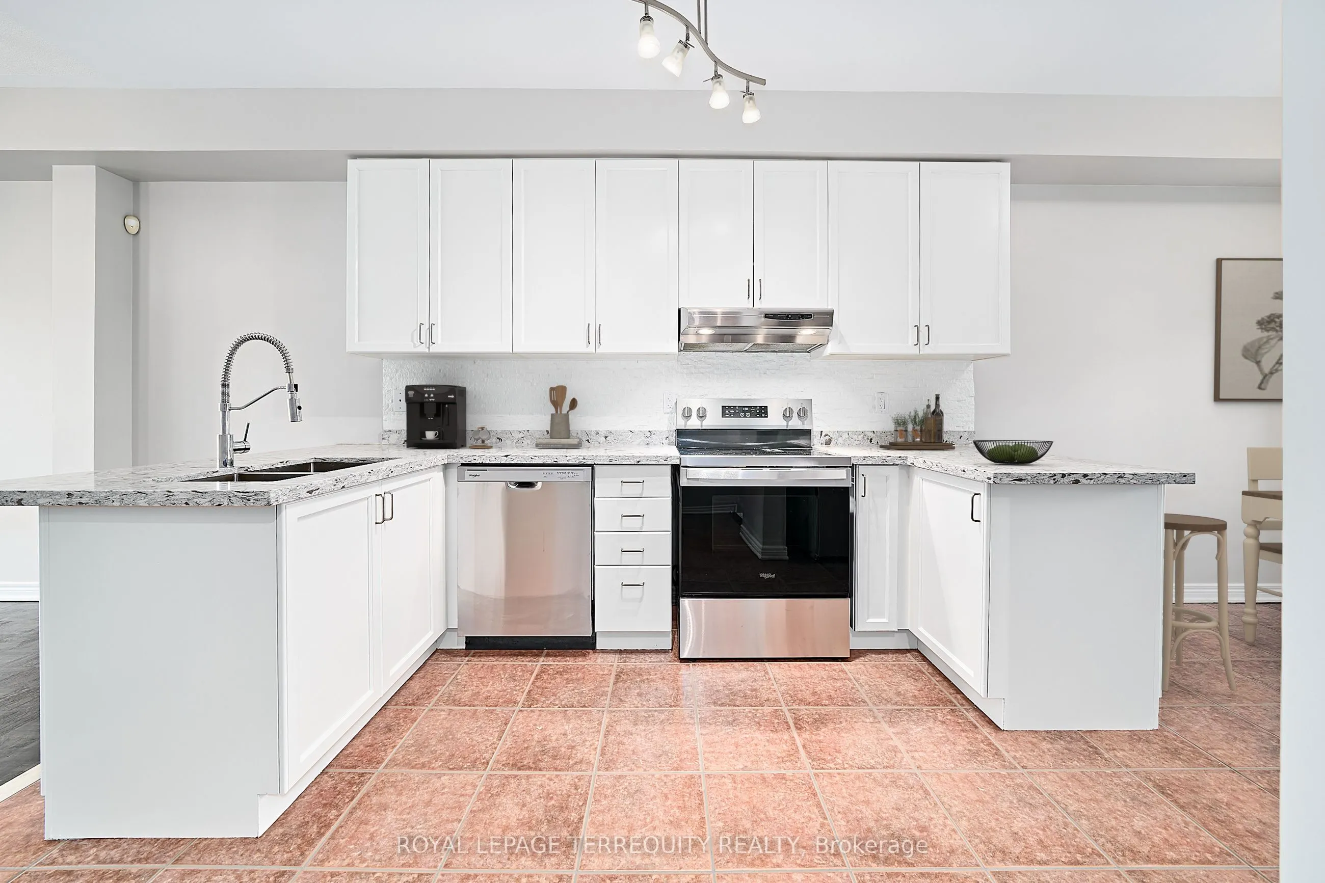 301 Strouds Lane, #5