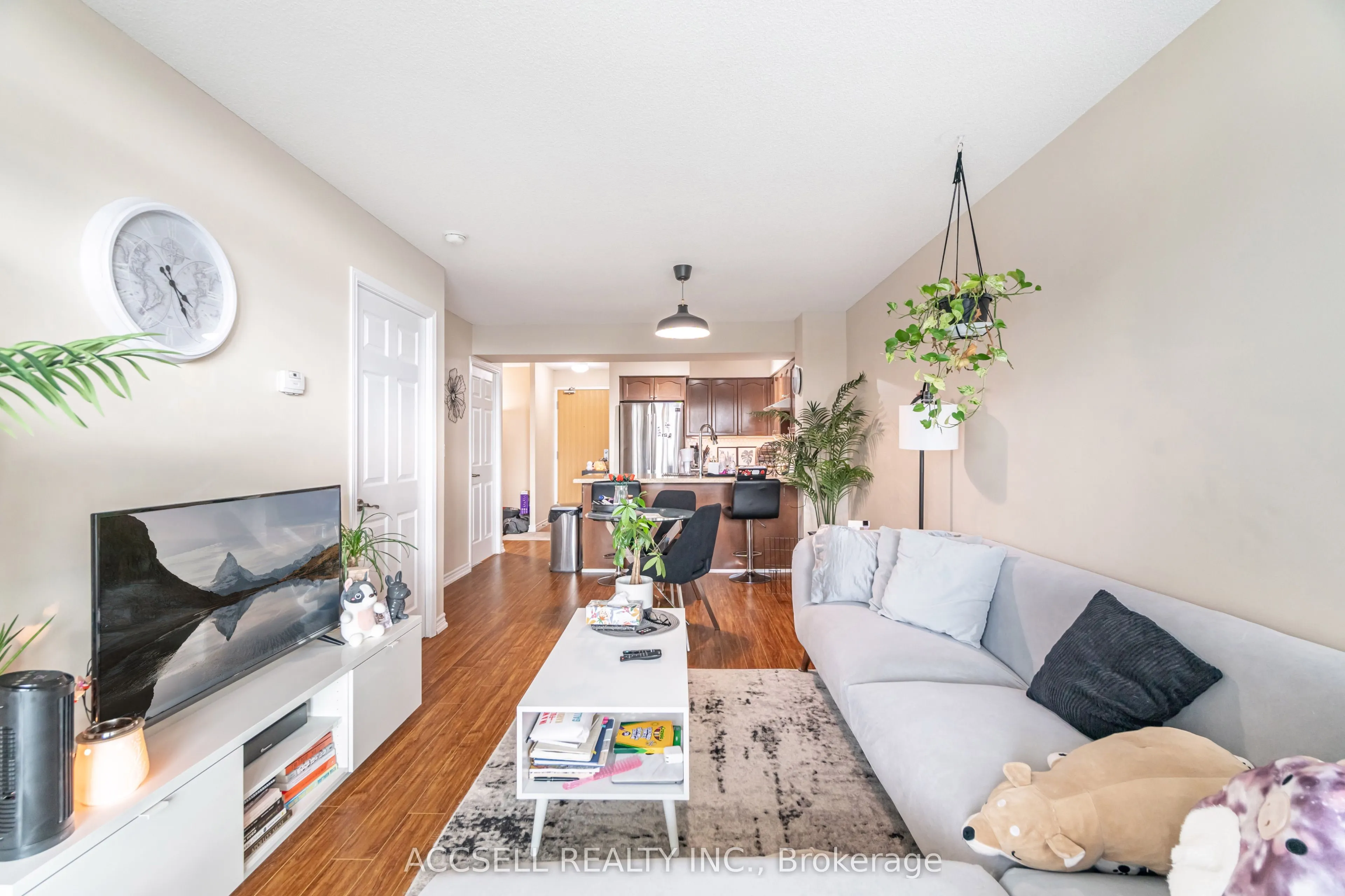 68 Grangeway Avenue, #1015