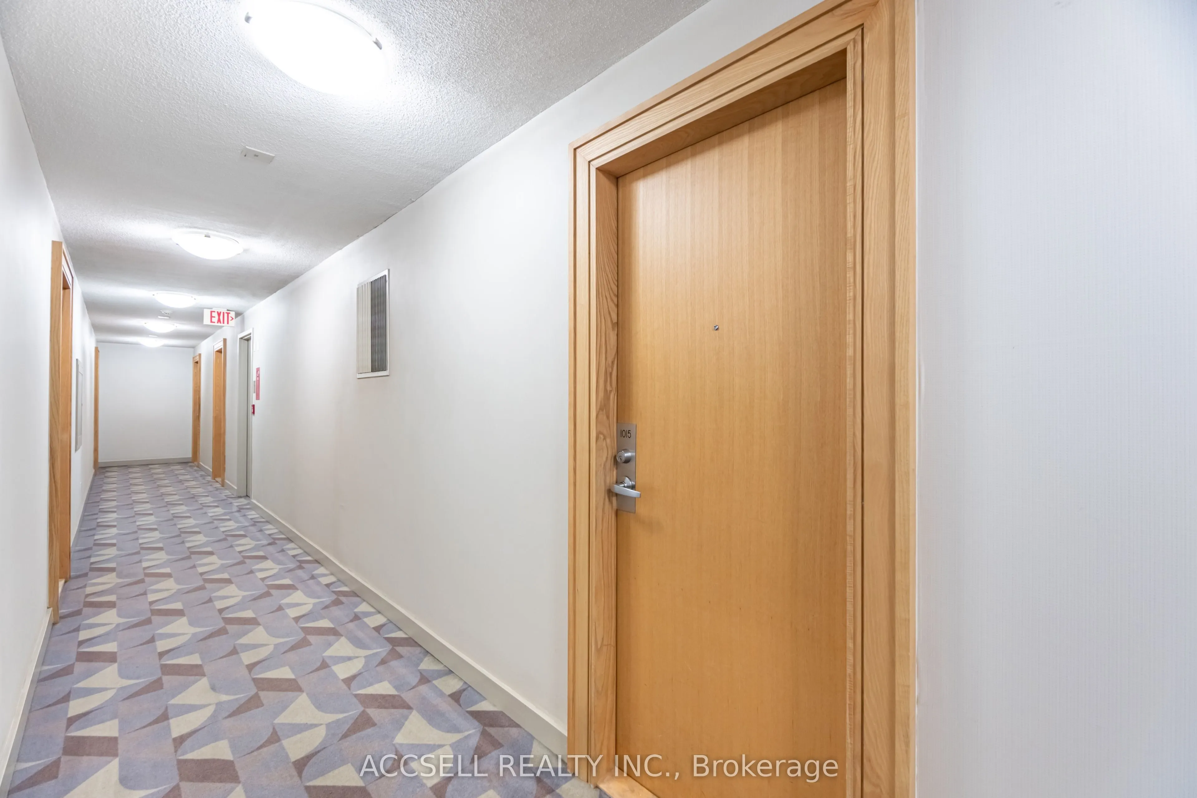 68 Grangeway Avenue, #1015