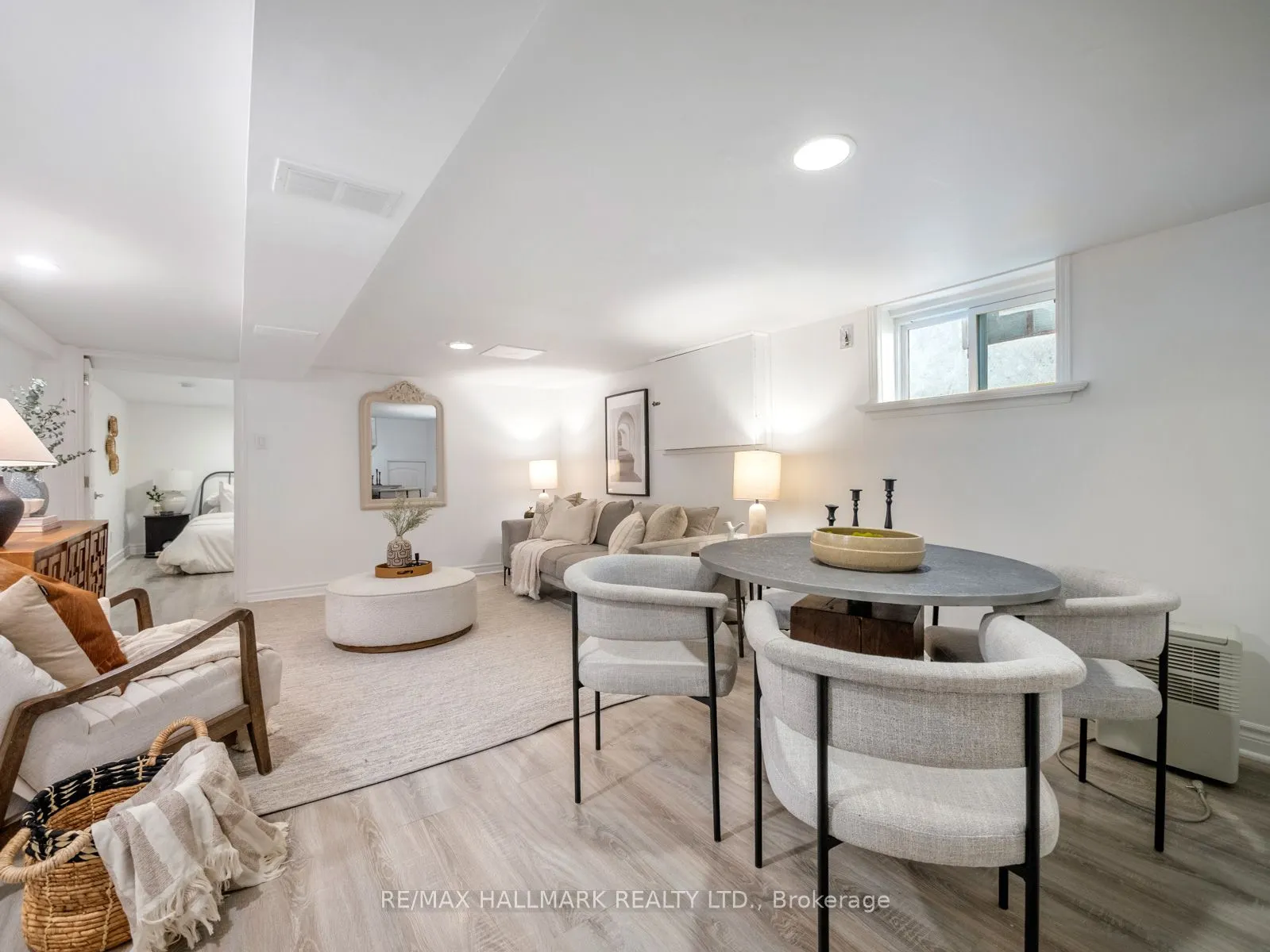 97 Bowmore Road