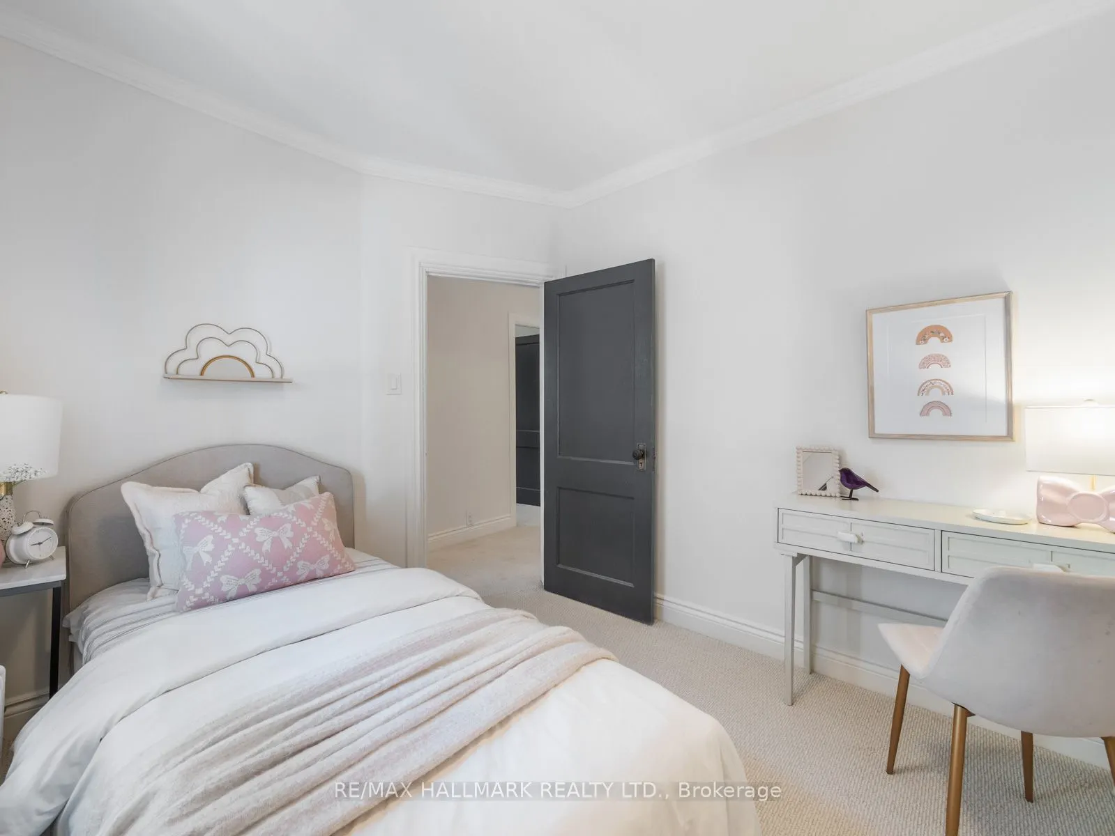 97 Bowmore Road