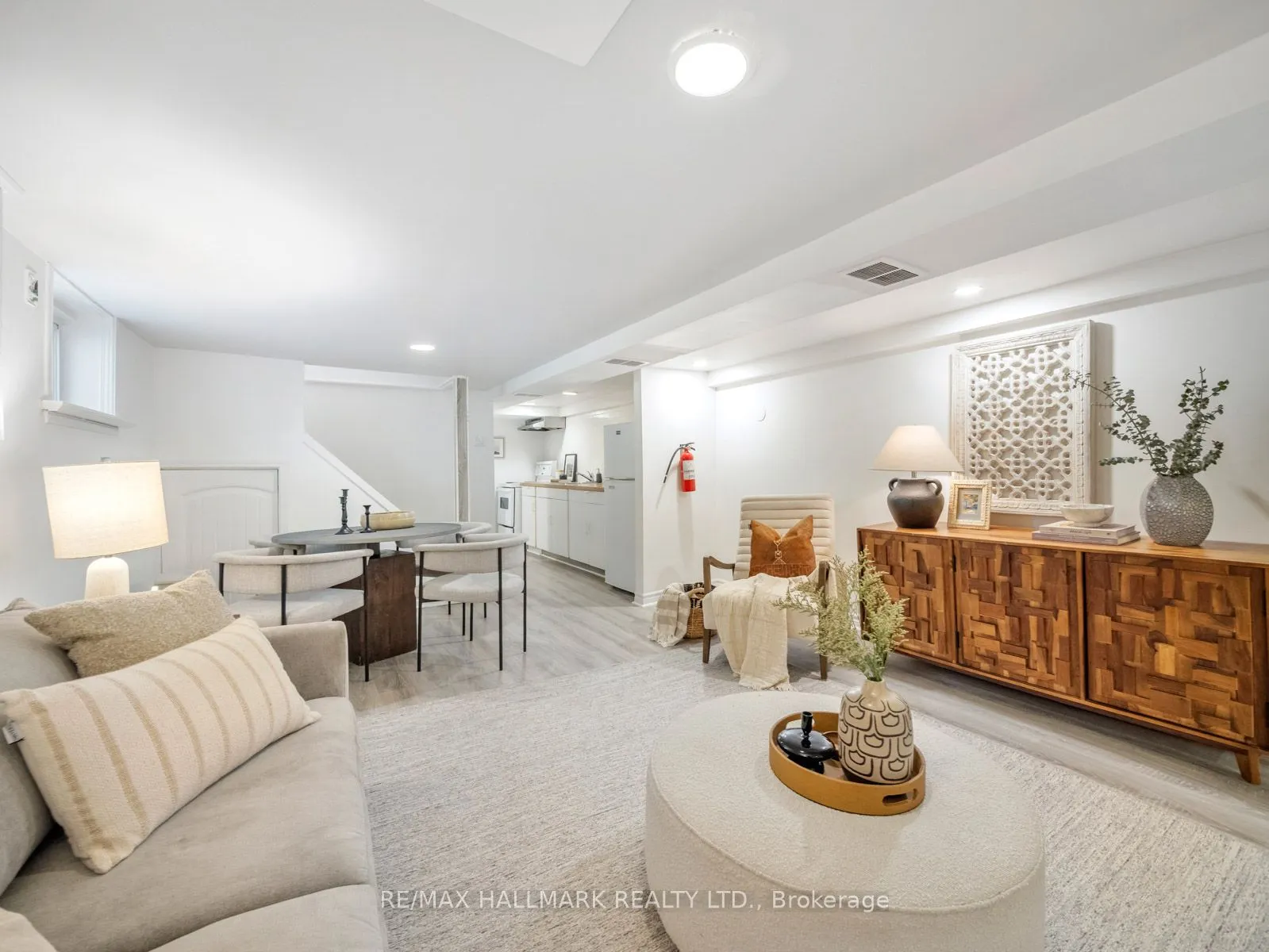 97 Bowmore Road