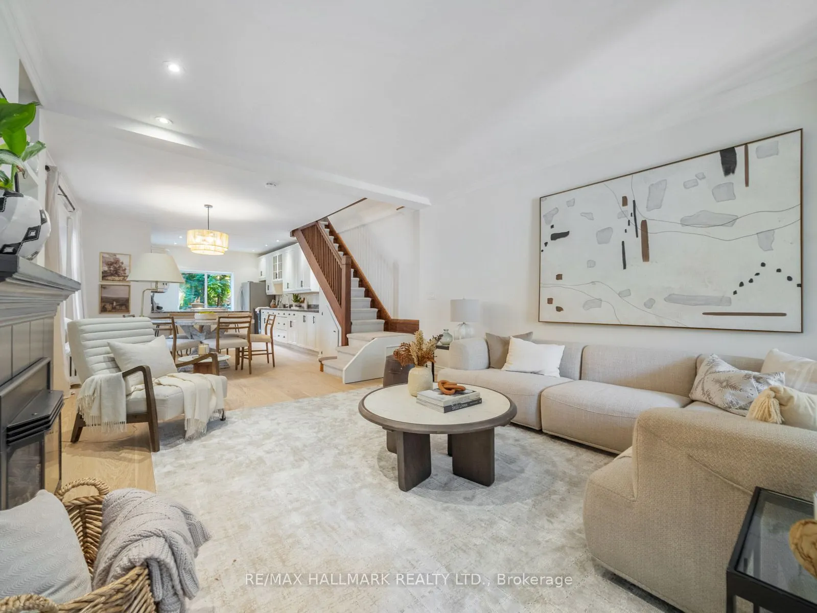 97 Bowmore Road