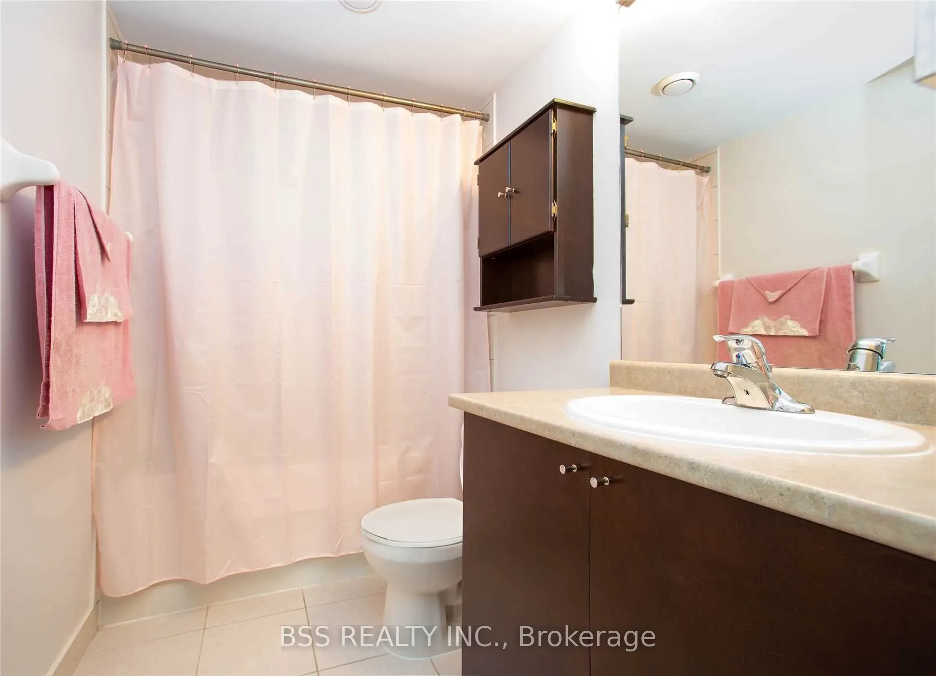 88 Grangeway Avenue, #903