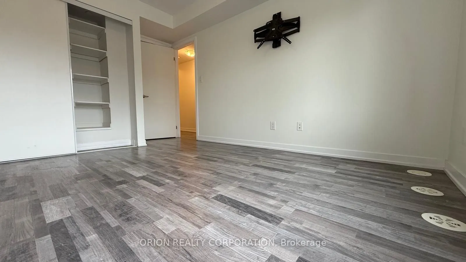 1460 Whites Road, #411