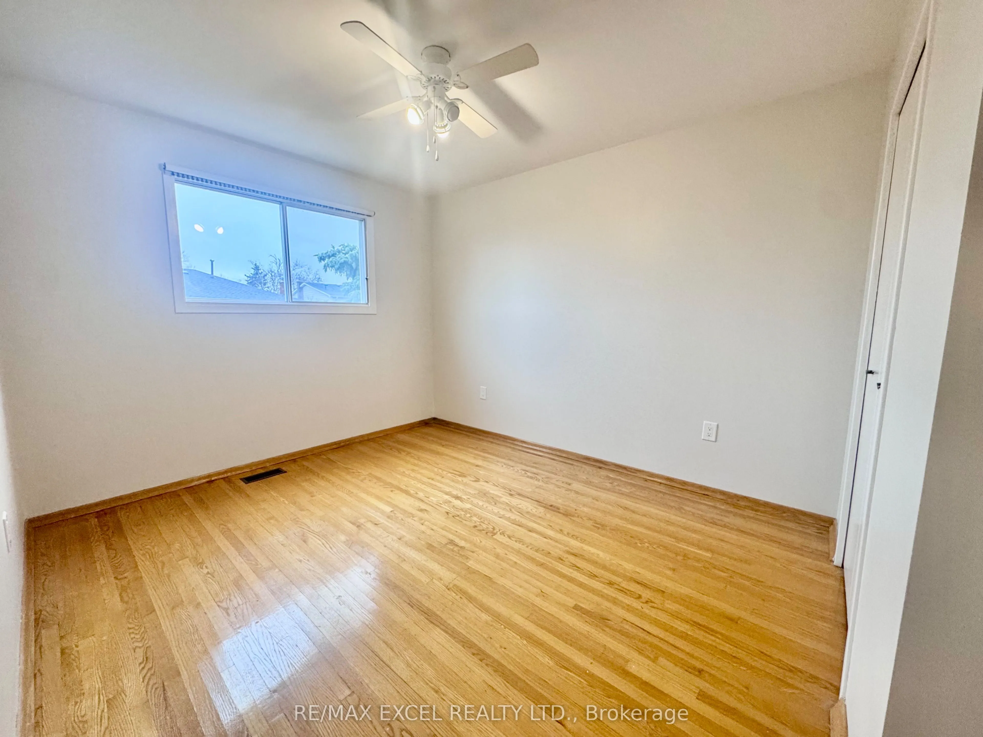 63 Hornshill Drive, #Upper