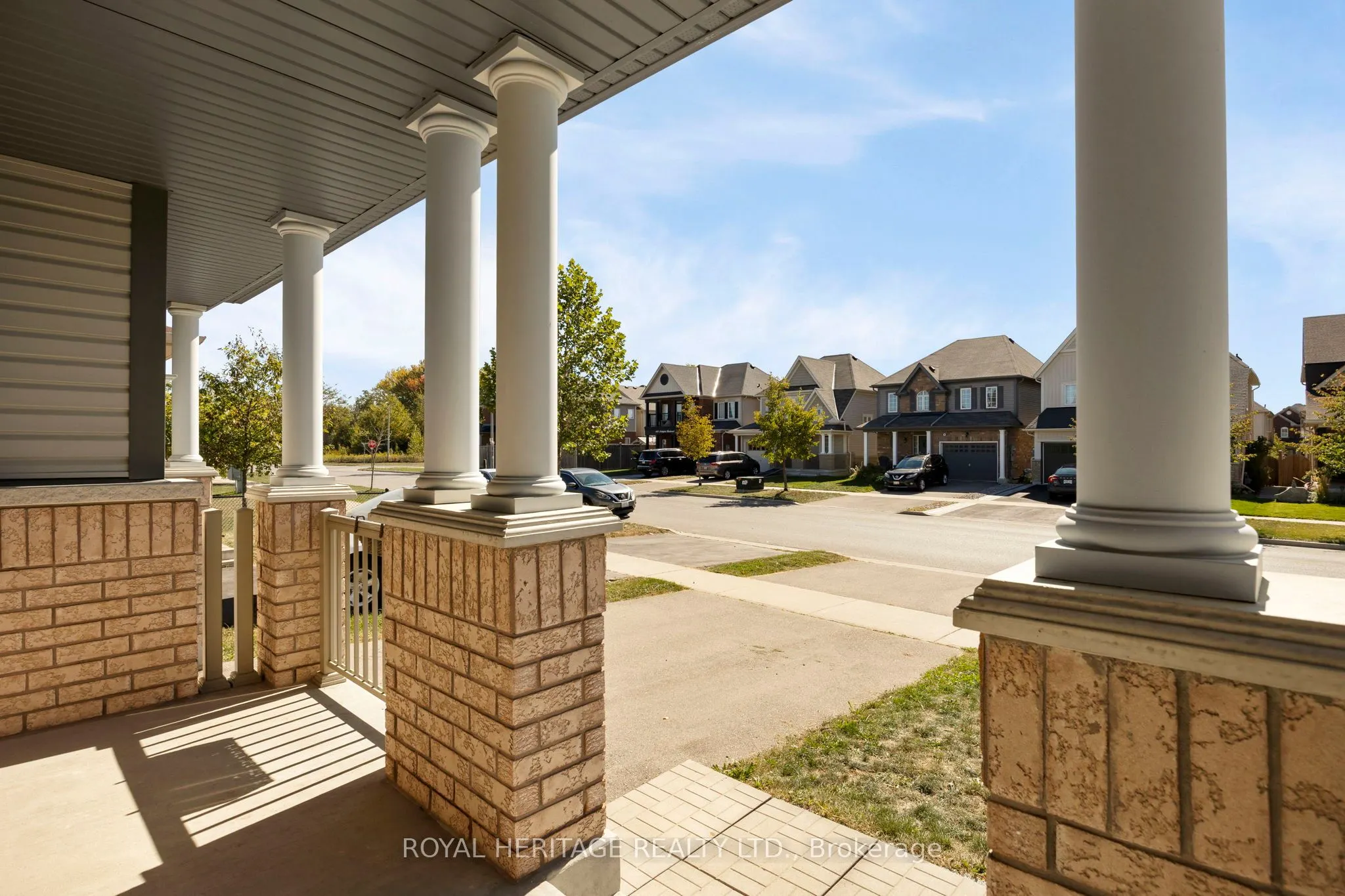 86 Northglen Boulevard
