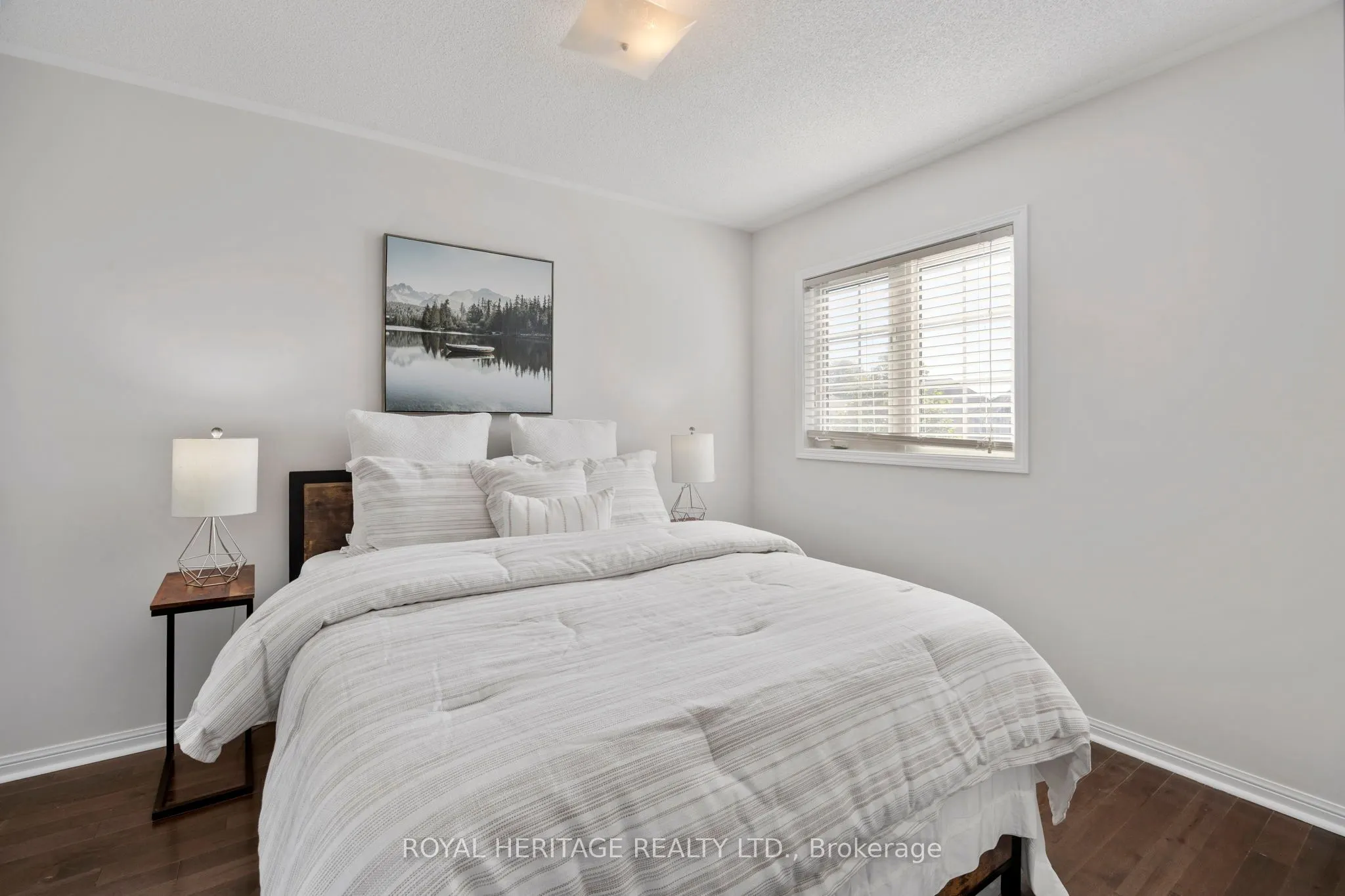 86 Northglen Boulevard