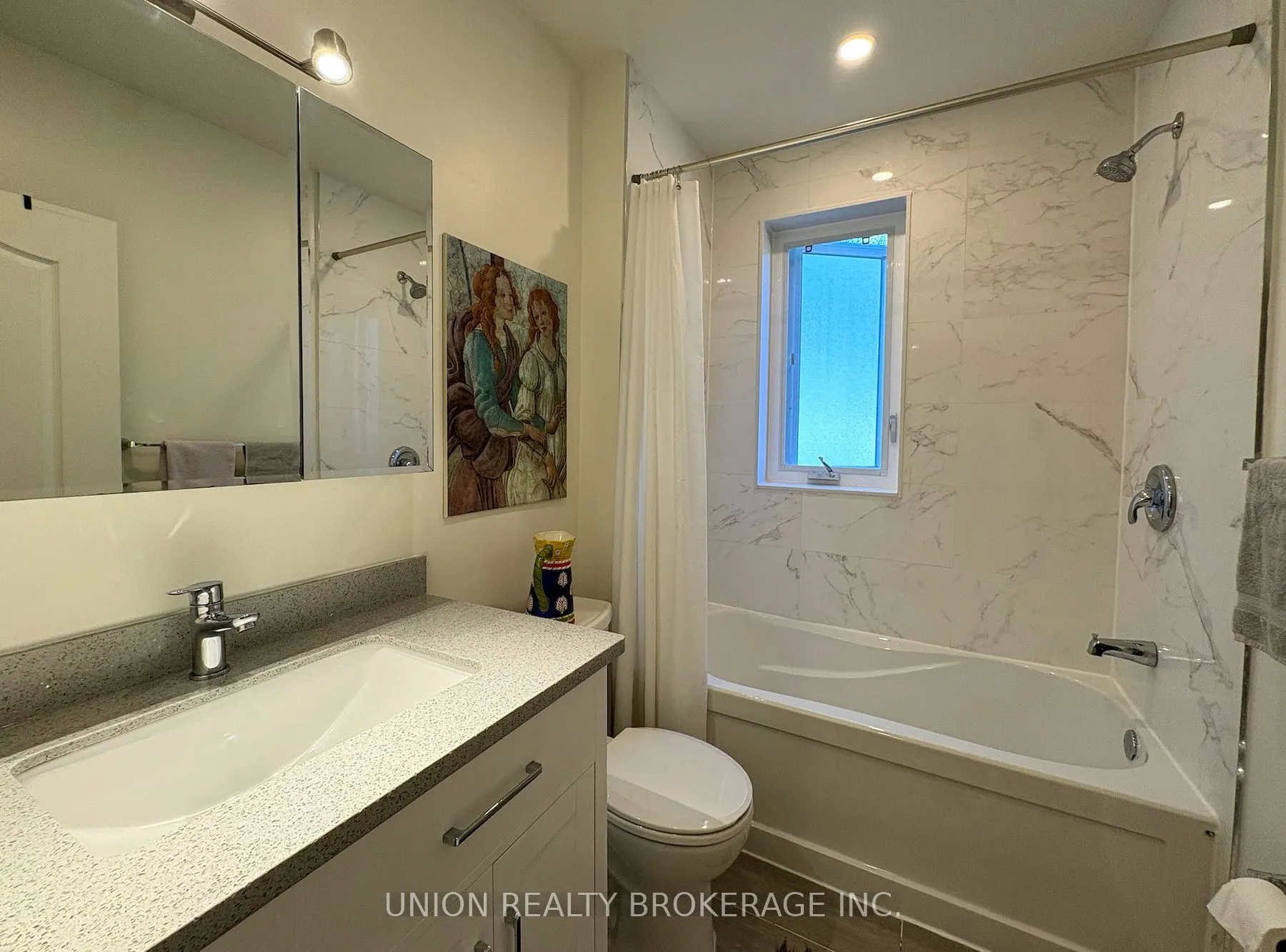32 Cedarvale Avenue