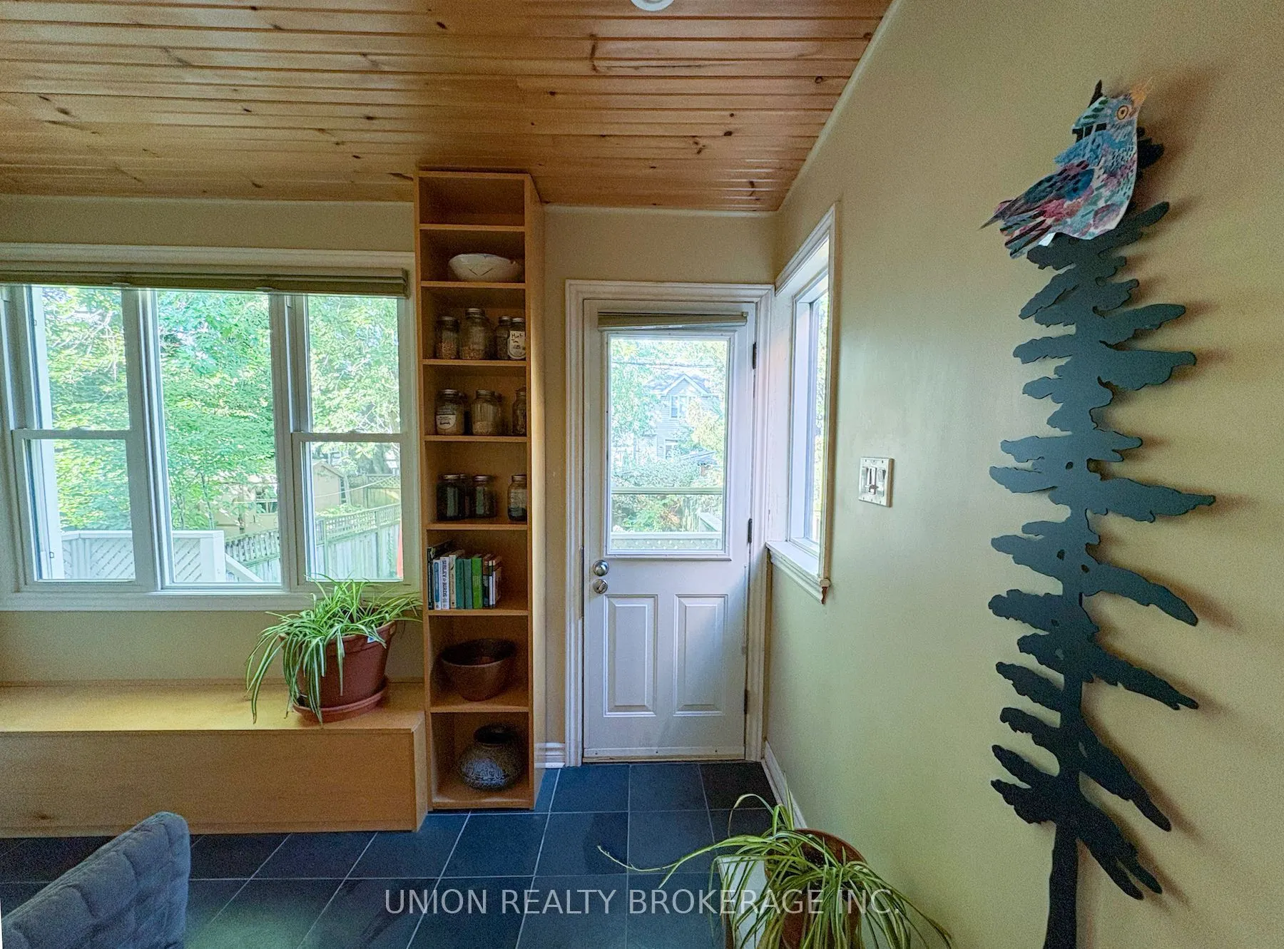 32 Cedarvale Avenue