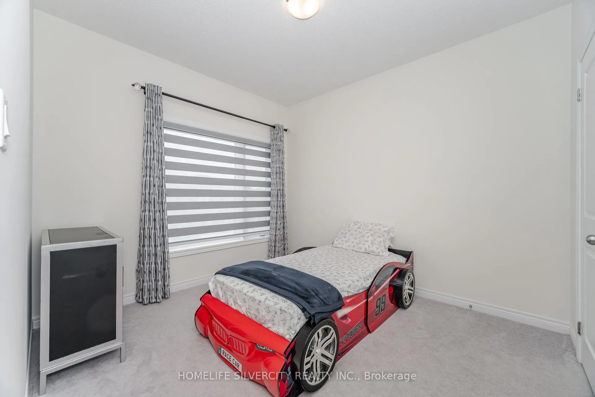 45 Ogston Crescent