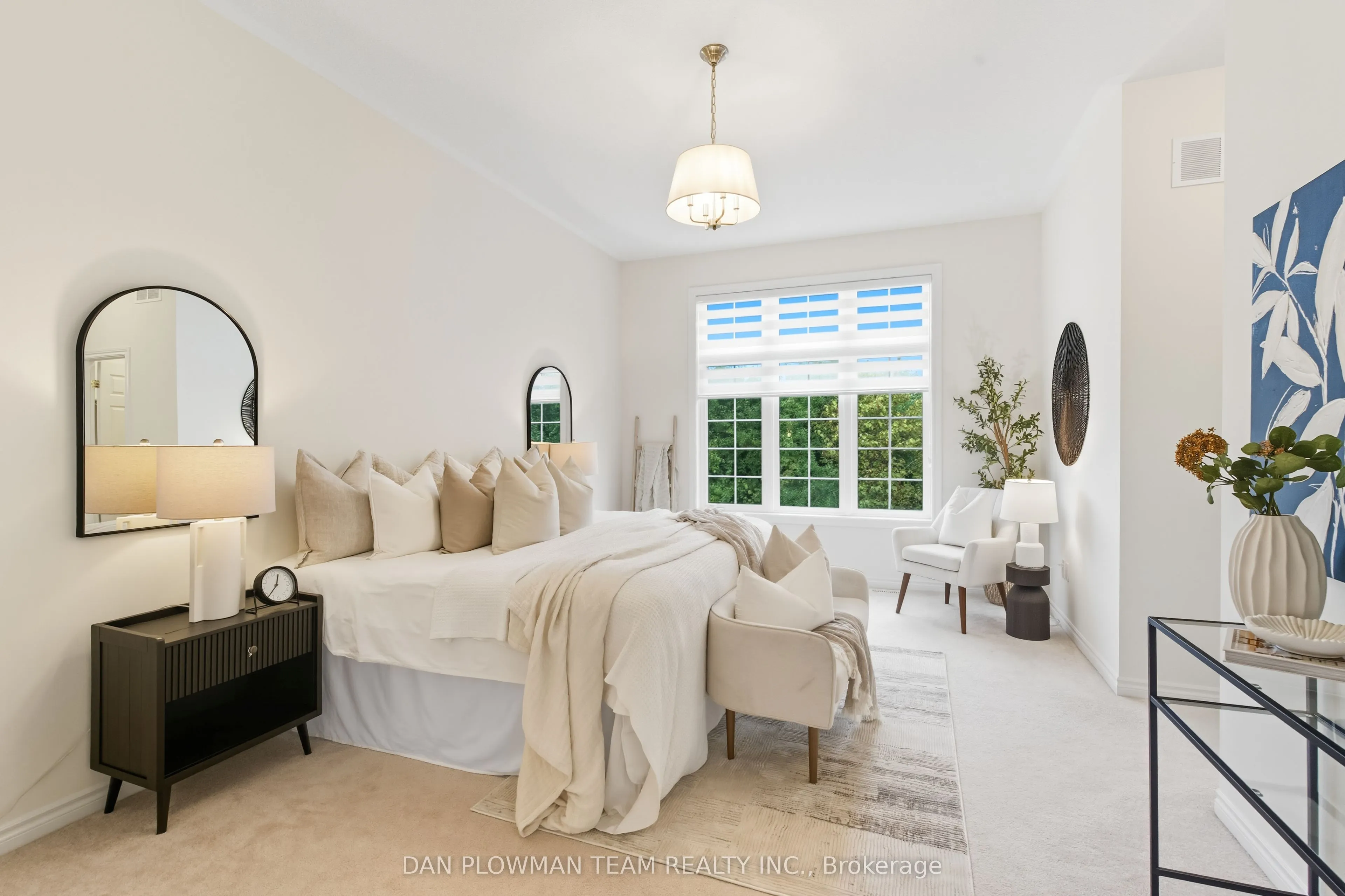 11 Ravensedge Court