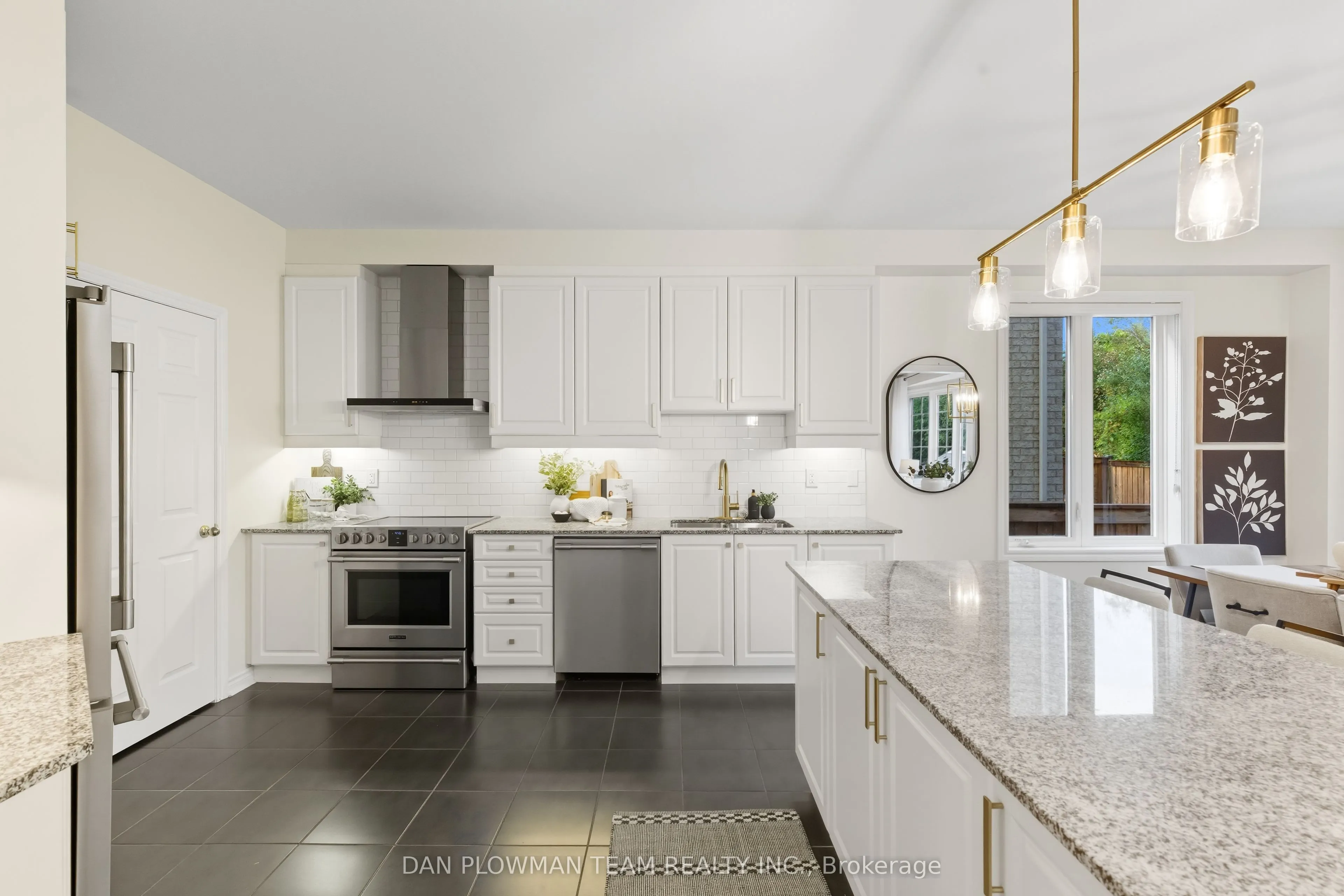 11 Ravensedge Court