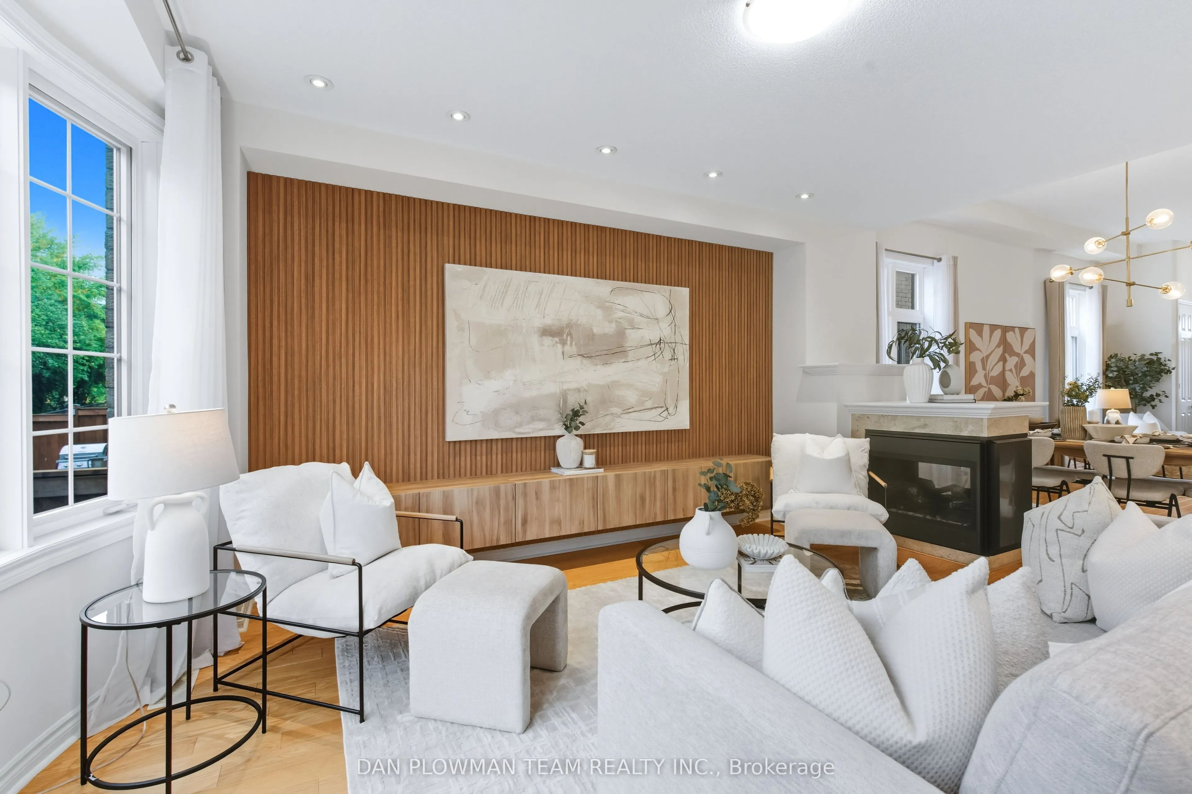 11 Ravensedge Court
