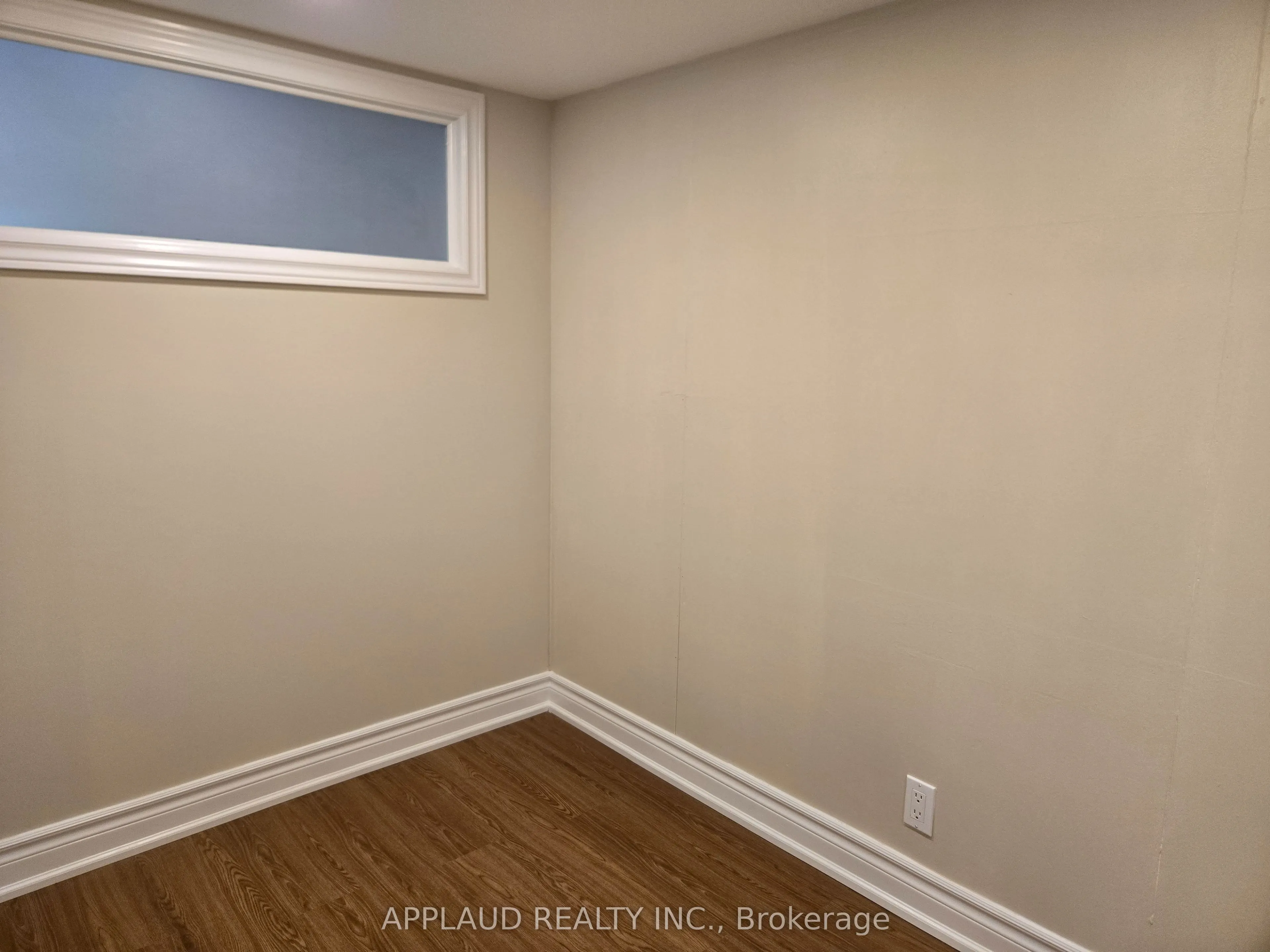21 Galbraith Avenue, #BASEMENT