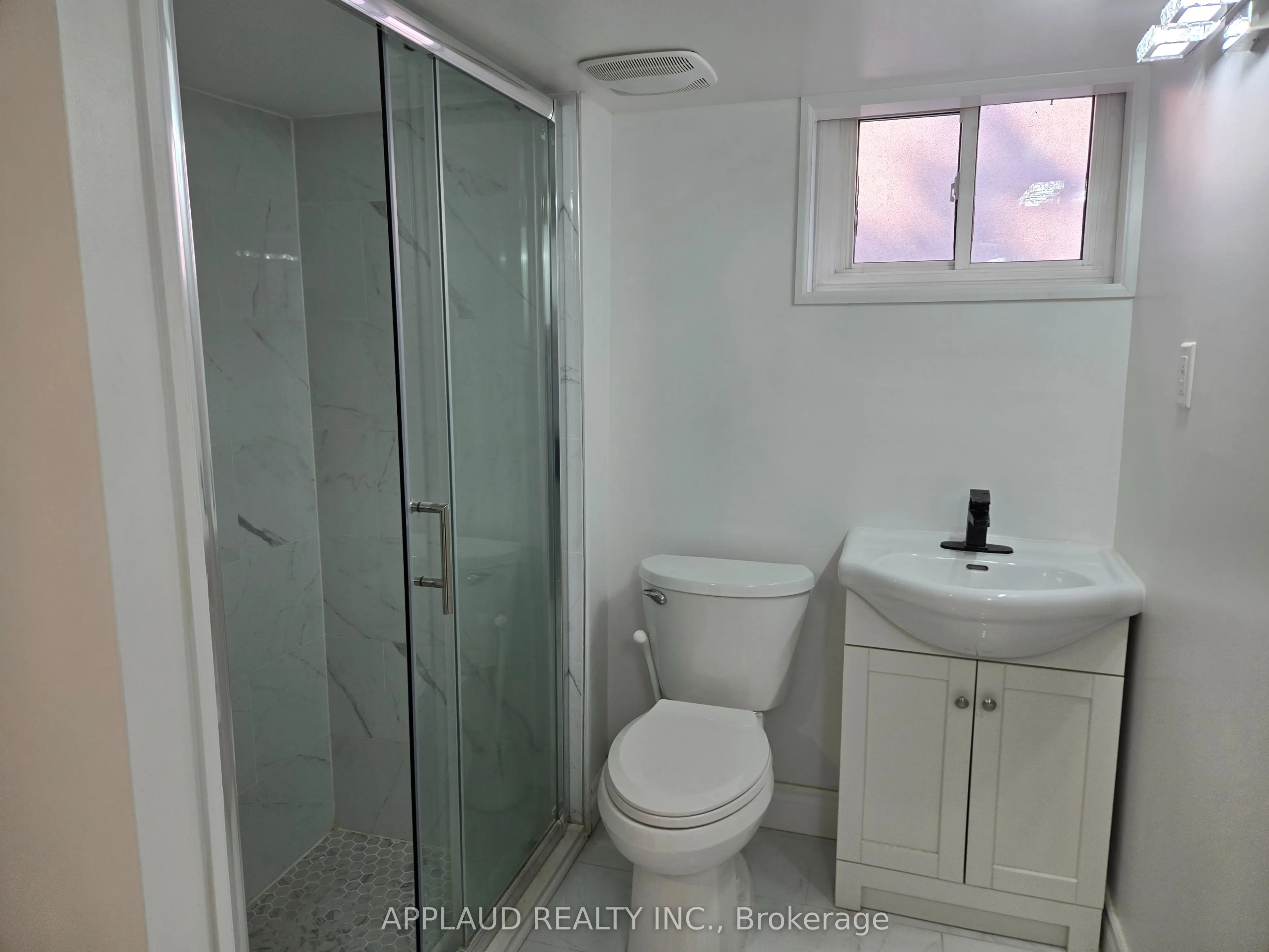 21 Galbraith Avenue, #BASEMENT