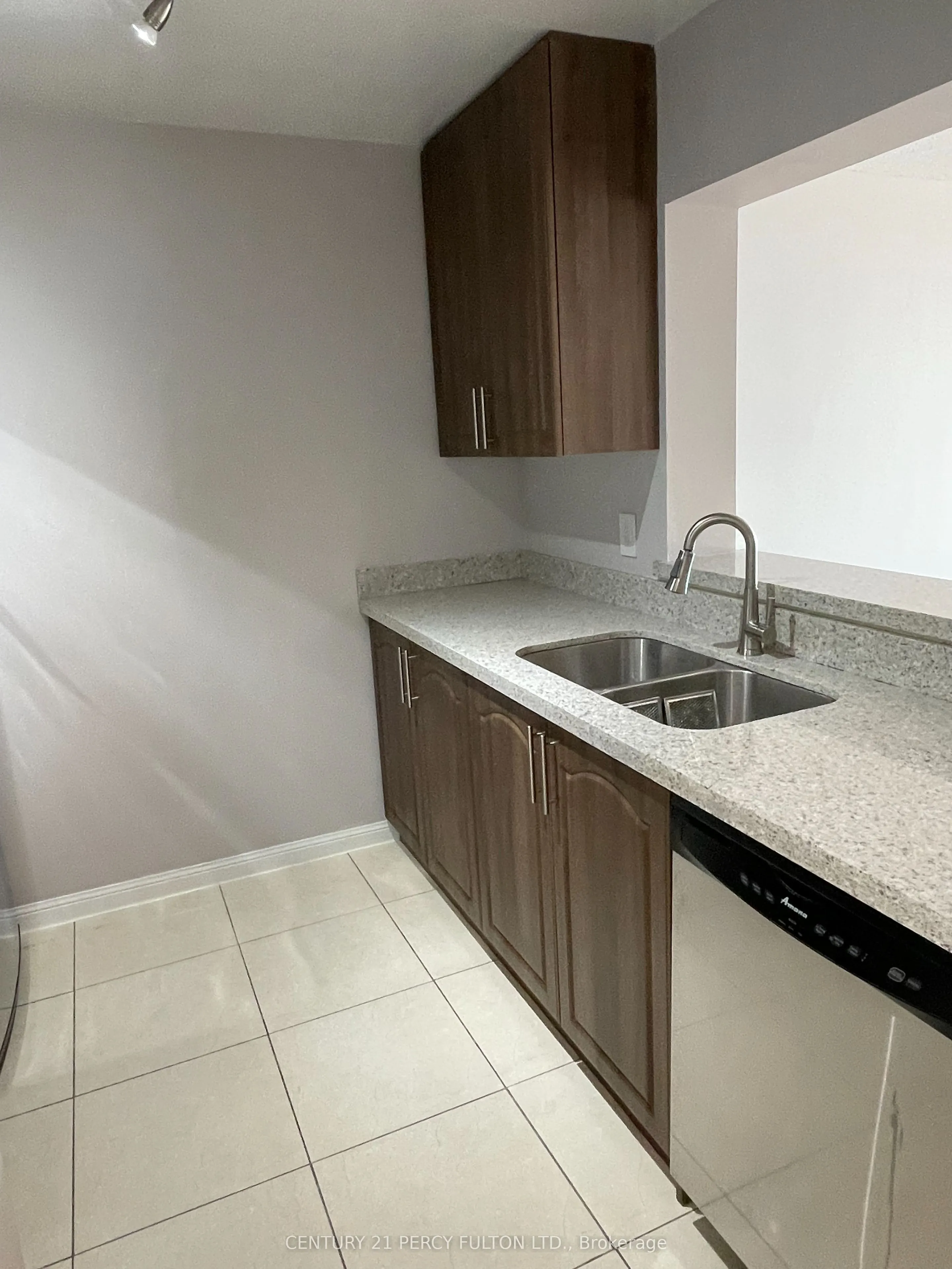 88 Corporate Drive, #2512