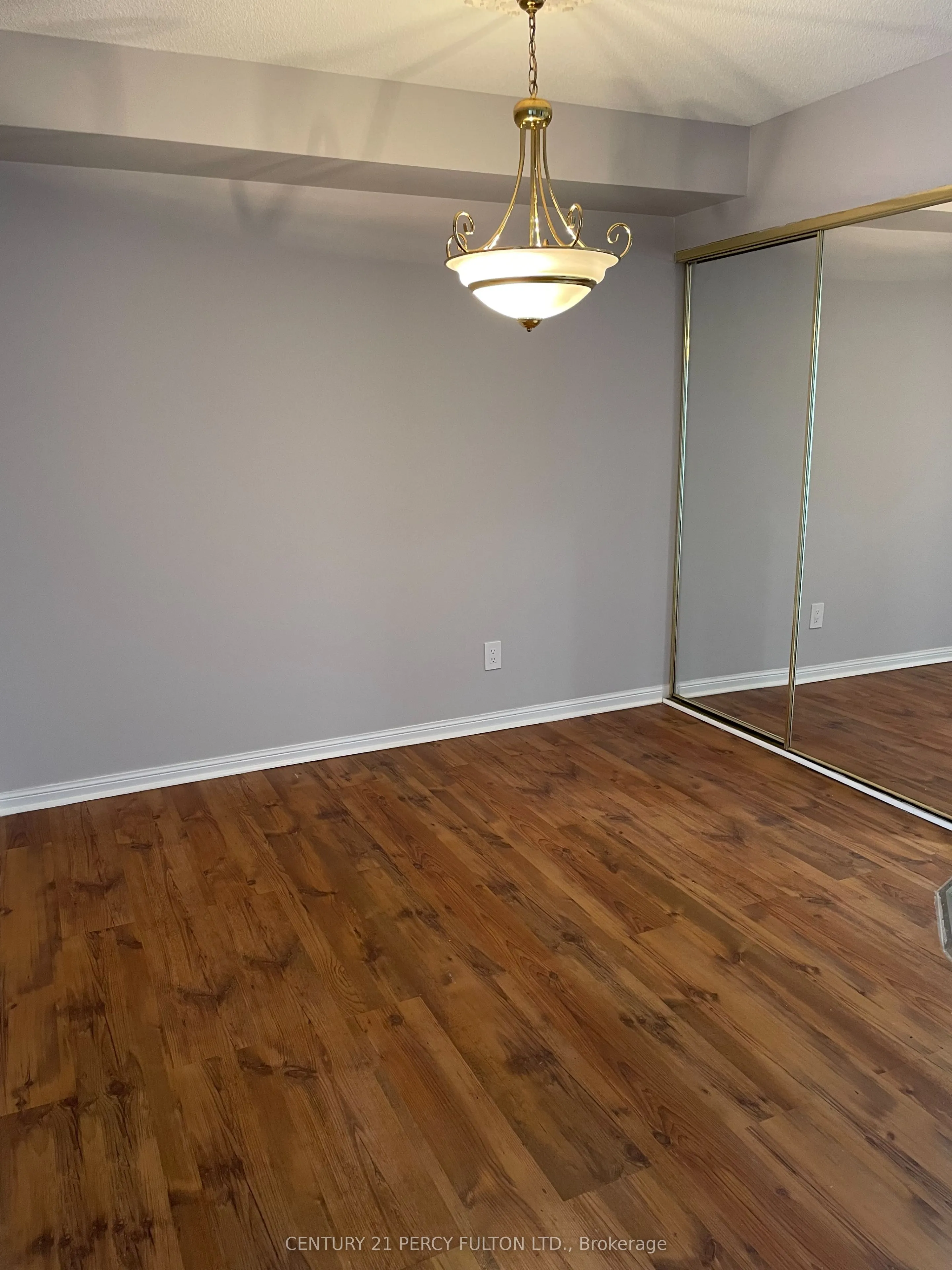 88 Corporate Drive, #2512