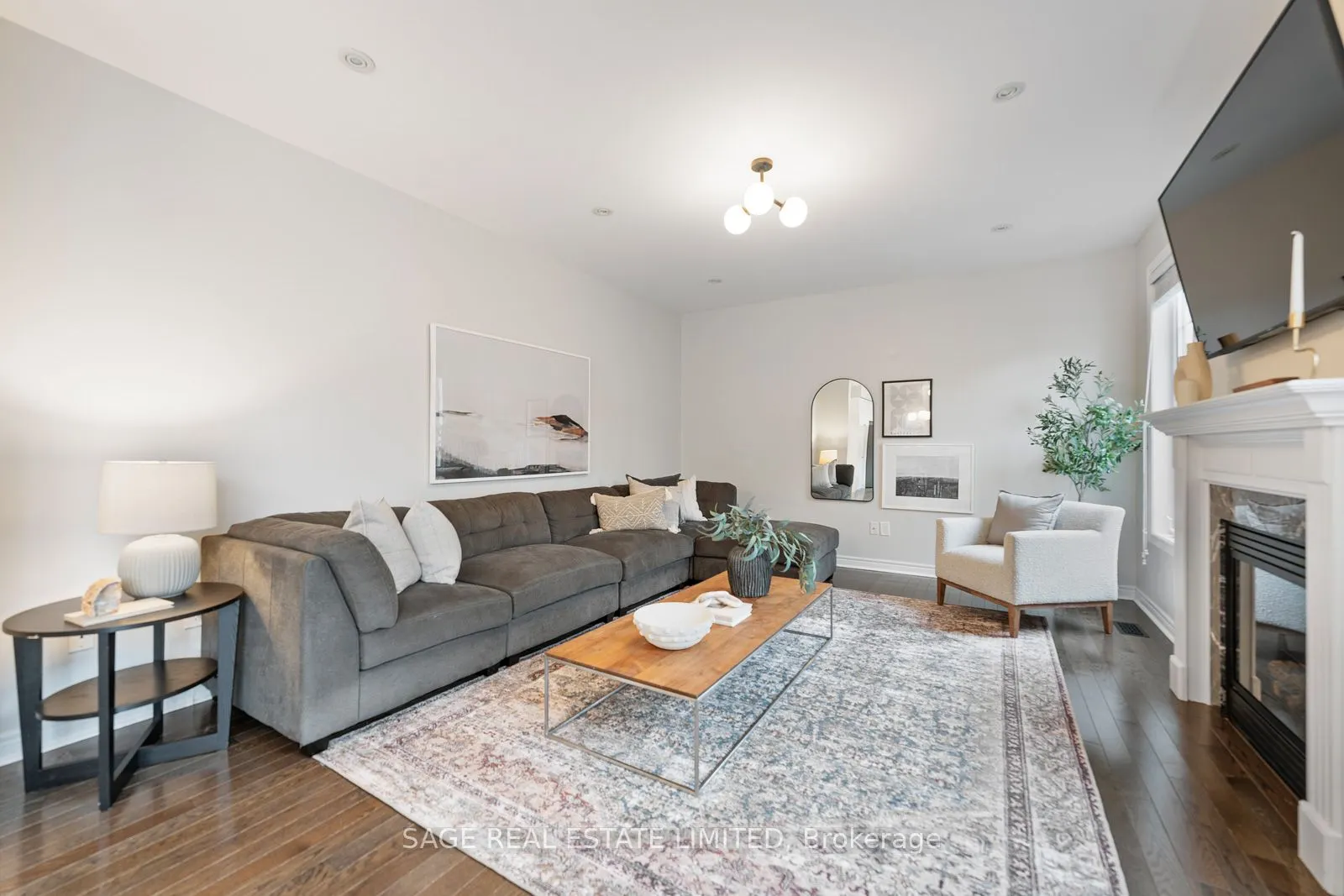 43 Bignell Crescent