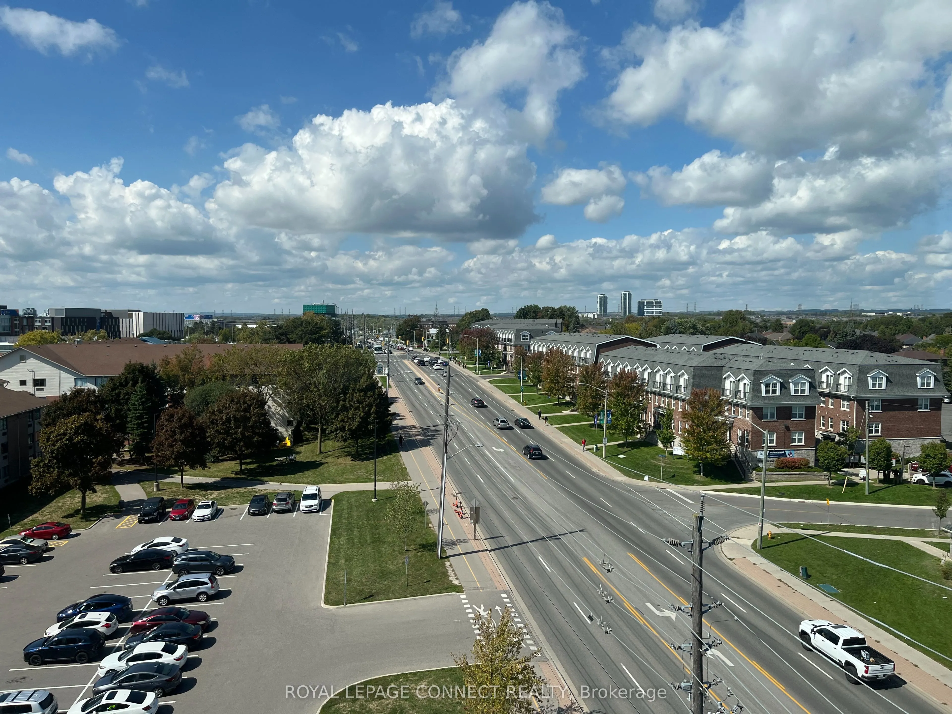 1900 Simcoe Street N, #731