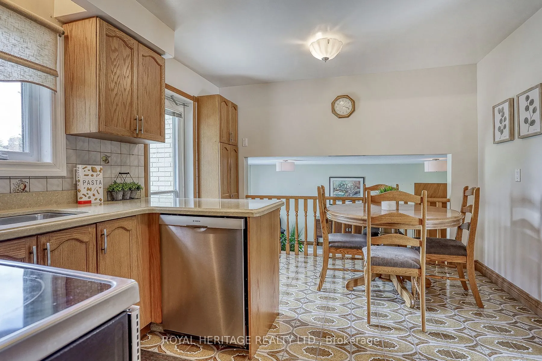 31 Purpledusk Trail