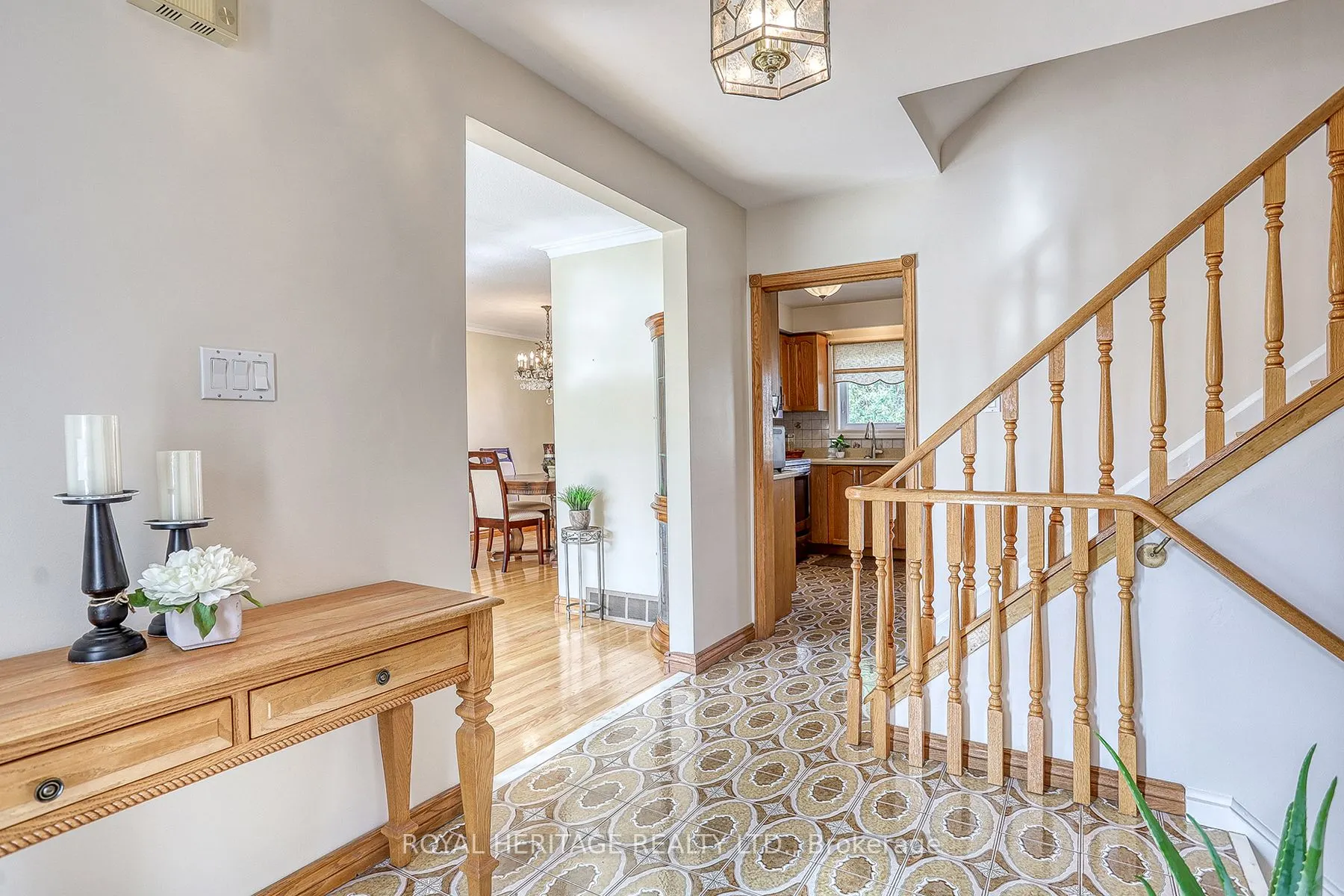 31 Purpledusk Trail
