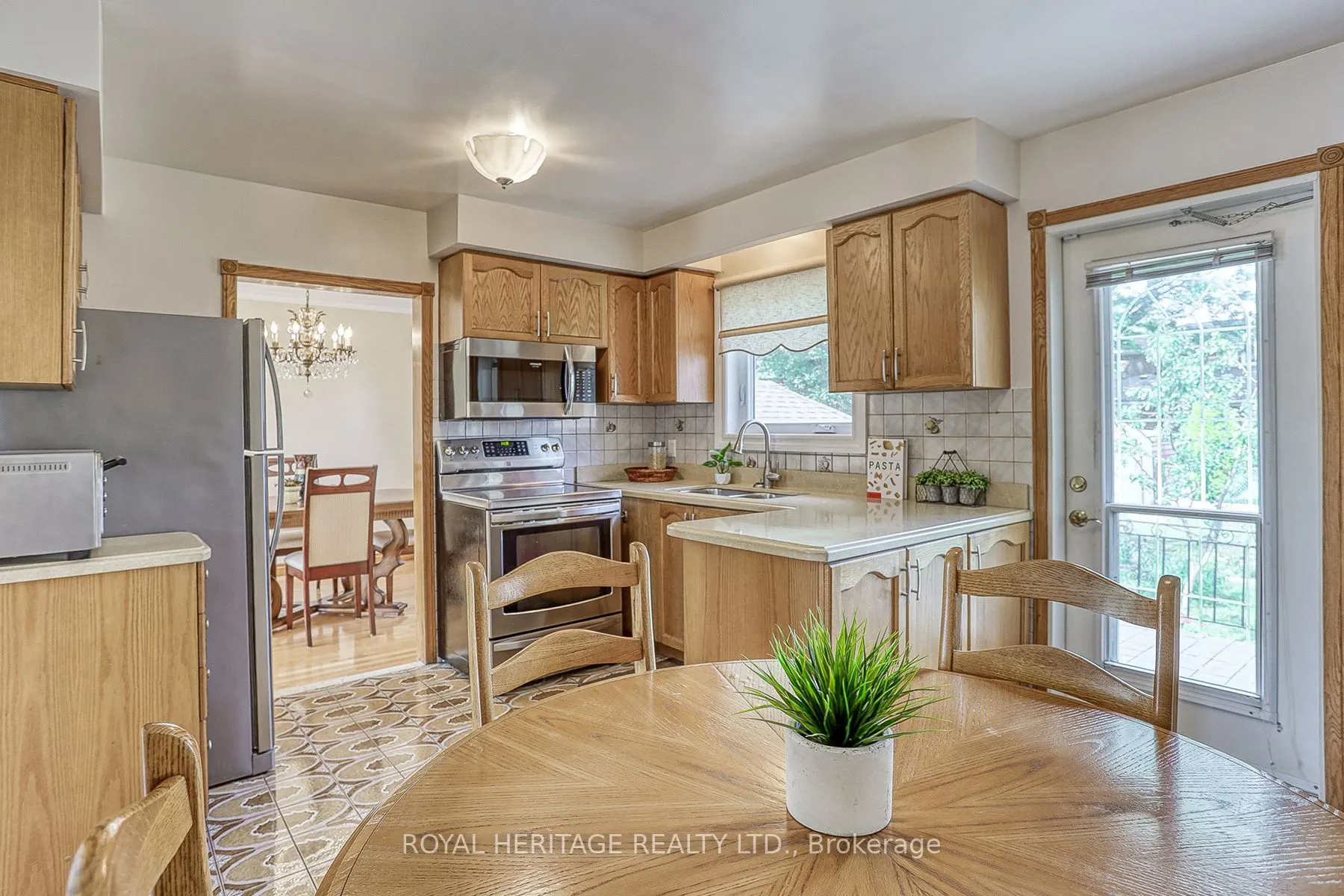 31 Purpledusk Trail