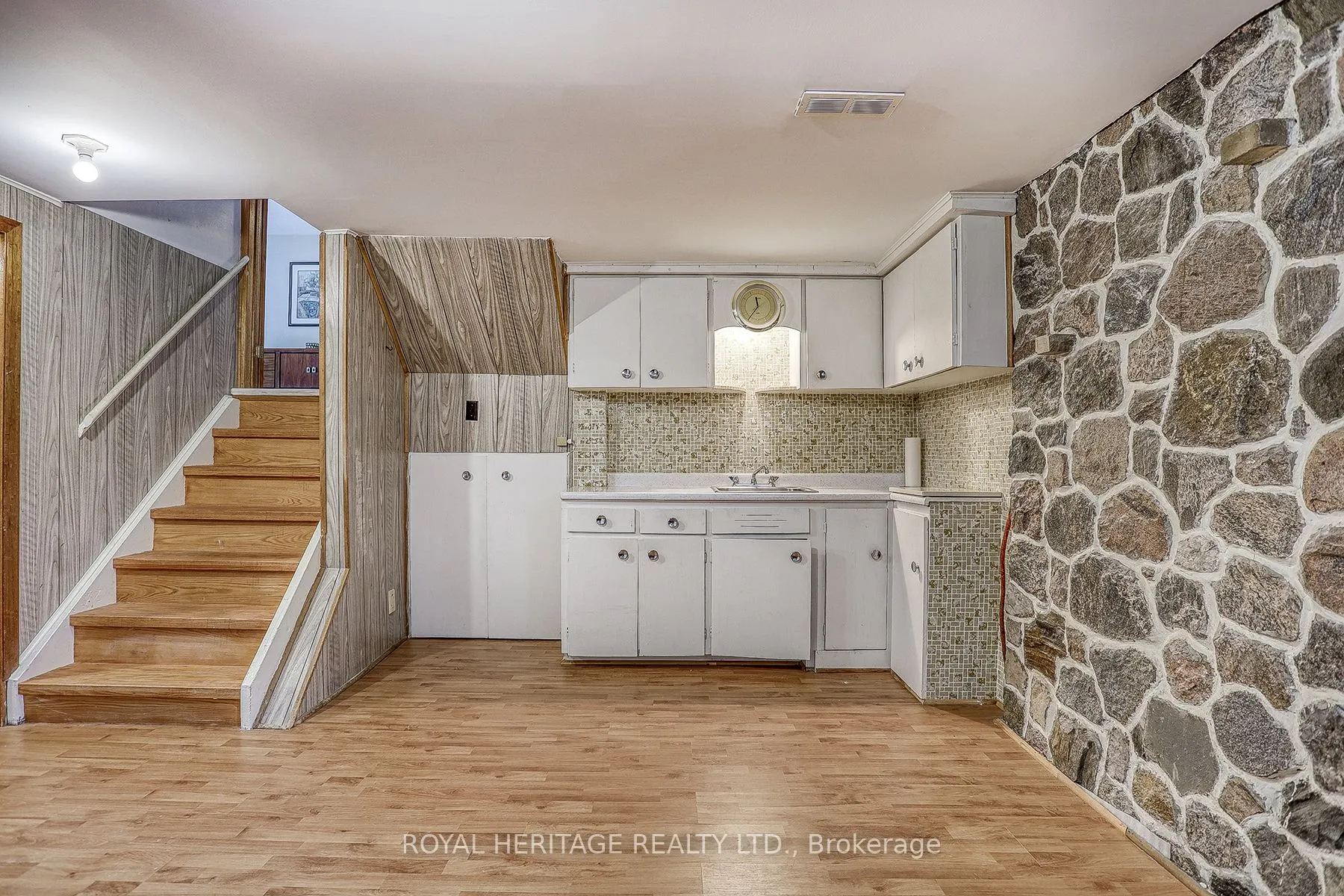 31 Purpledusk Trail