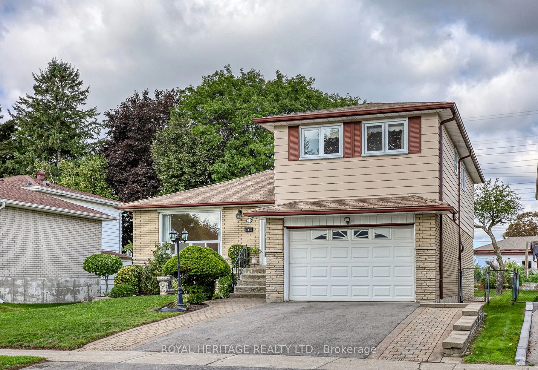 31 Purpledusk Trail