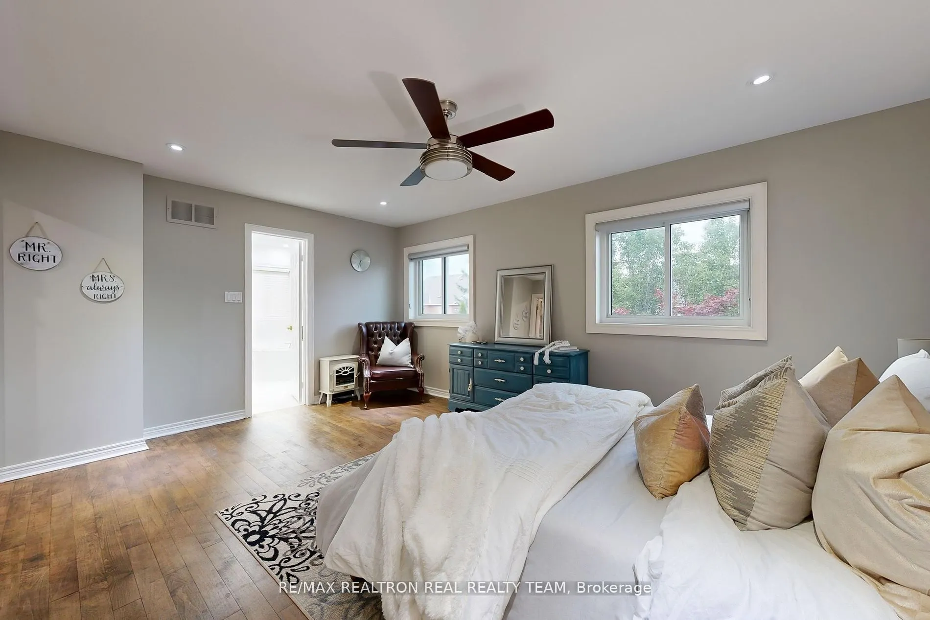 89 Cachet Boulevard