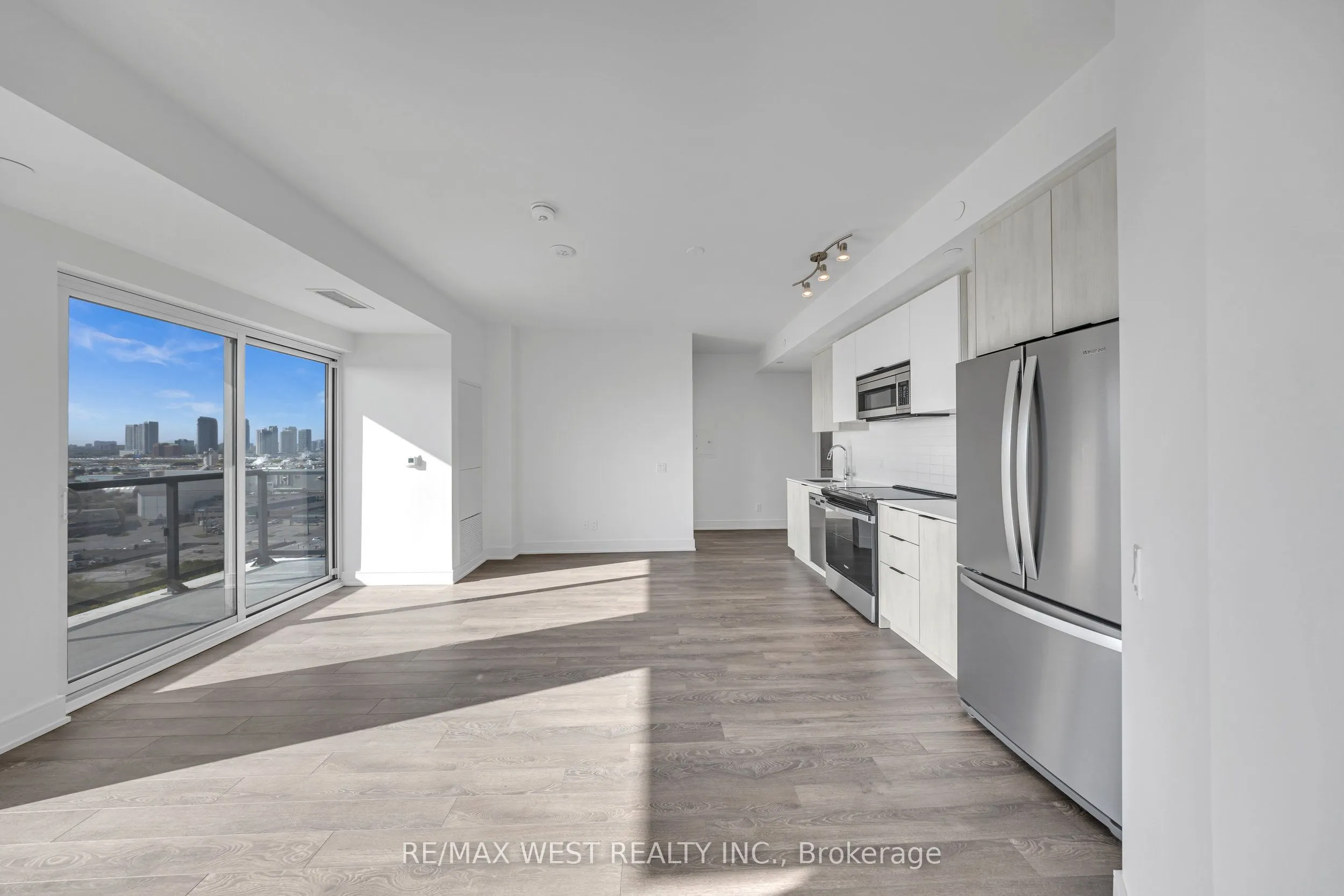 1350 Ellesmere Road, #1