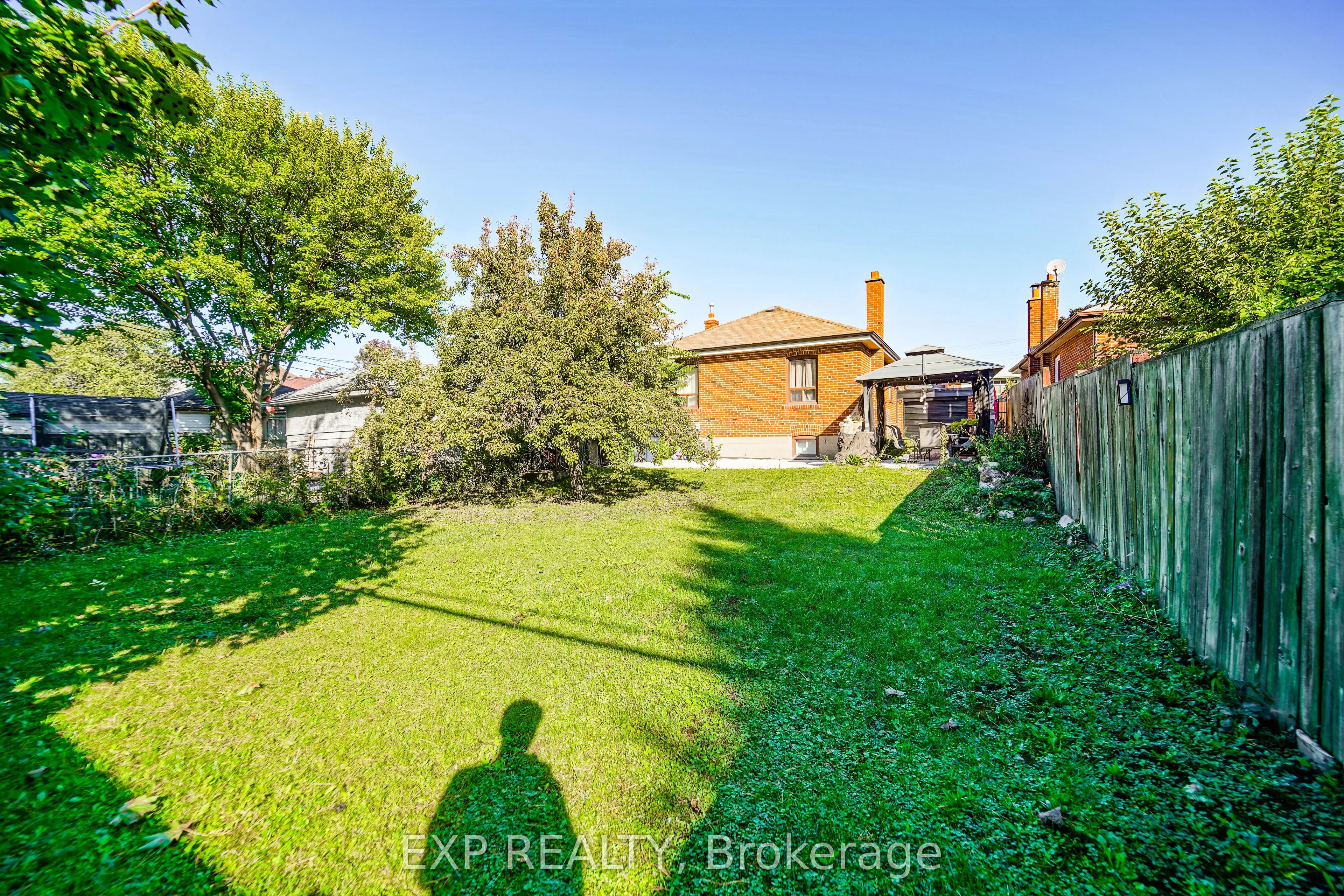 11 Bucannan Road