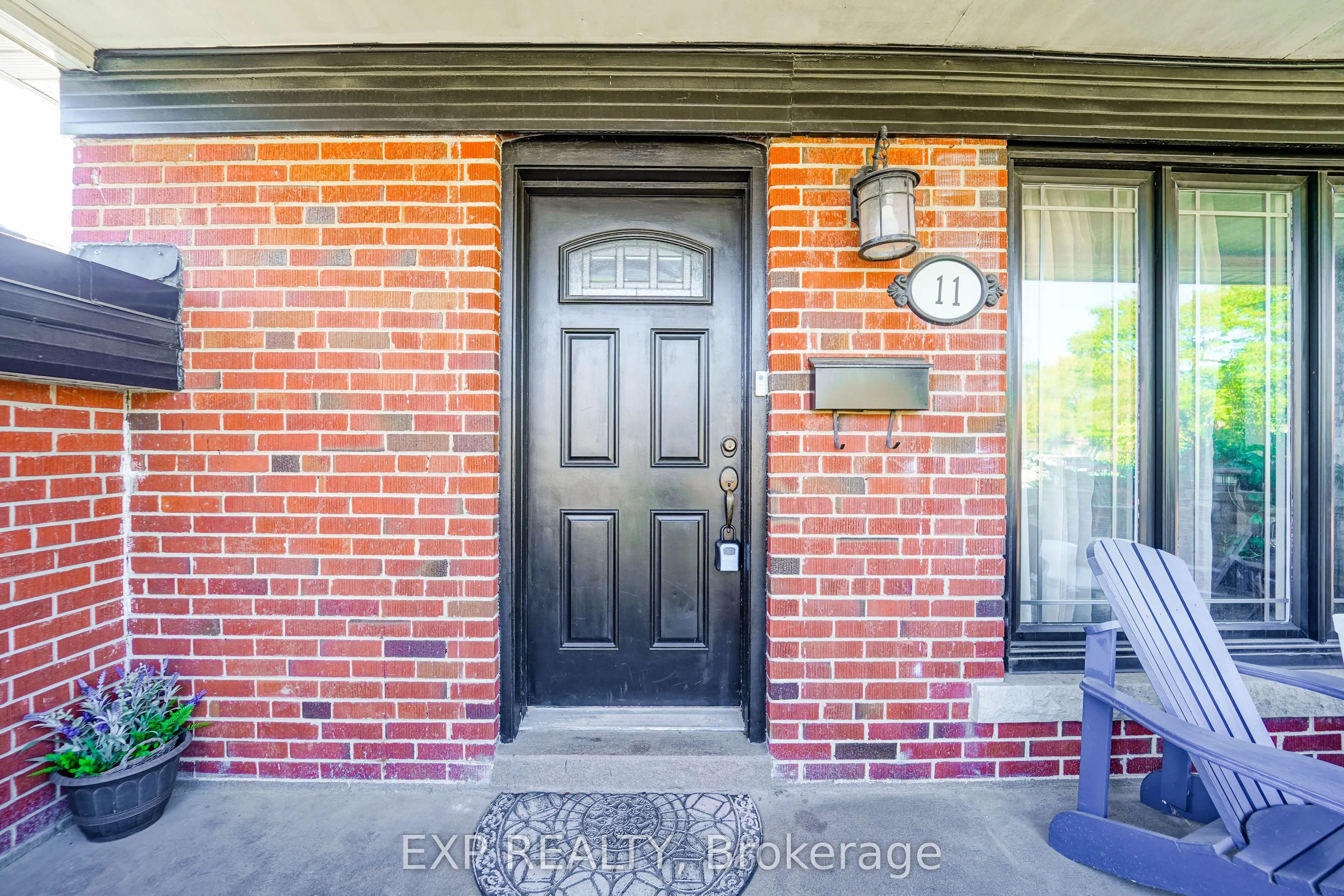 11 Bucannan Road