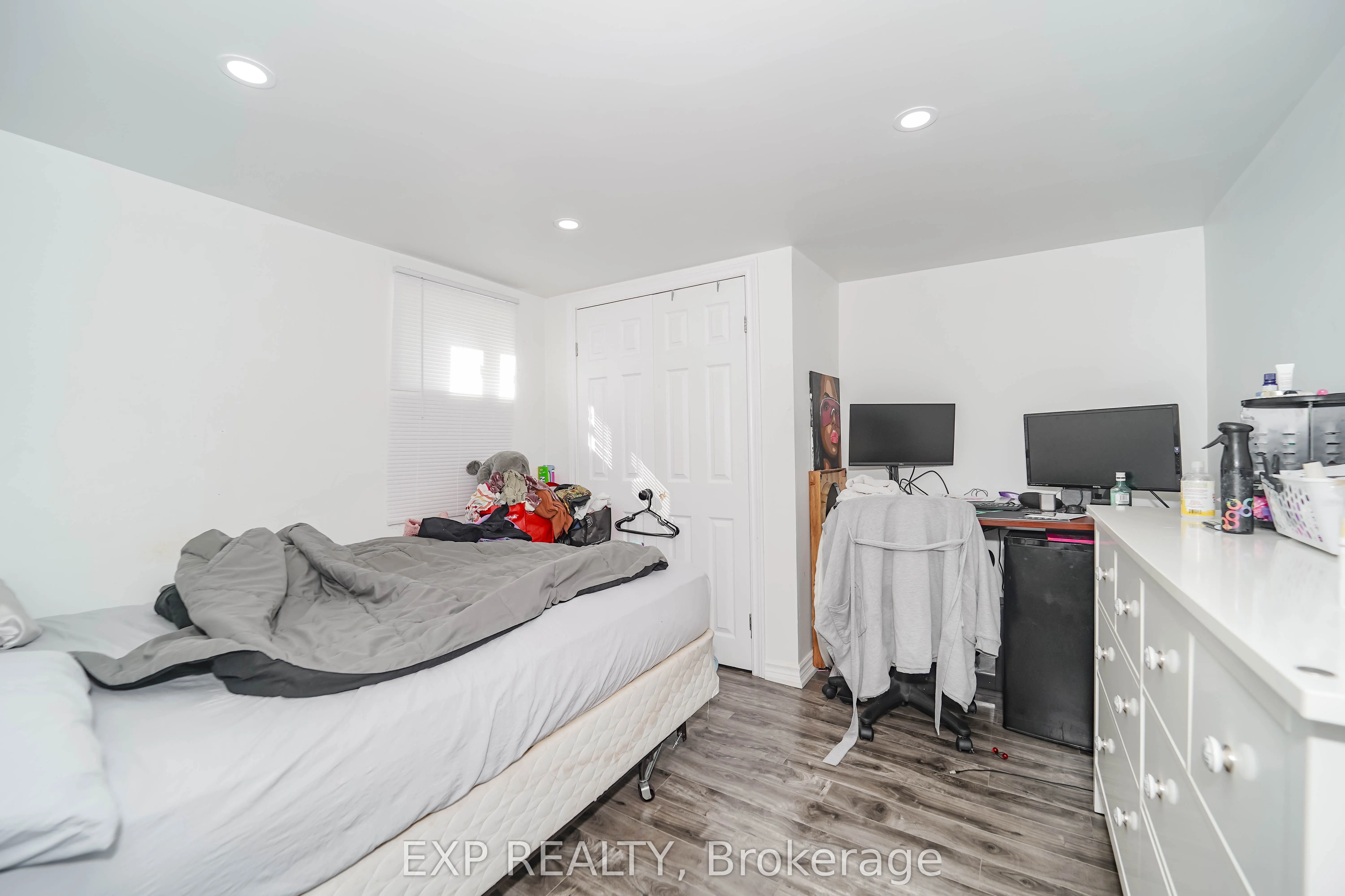 11 Bucannan Road